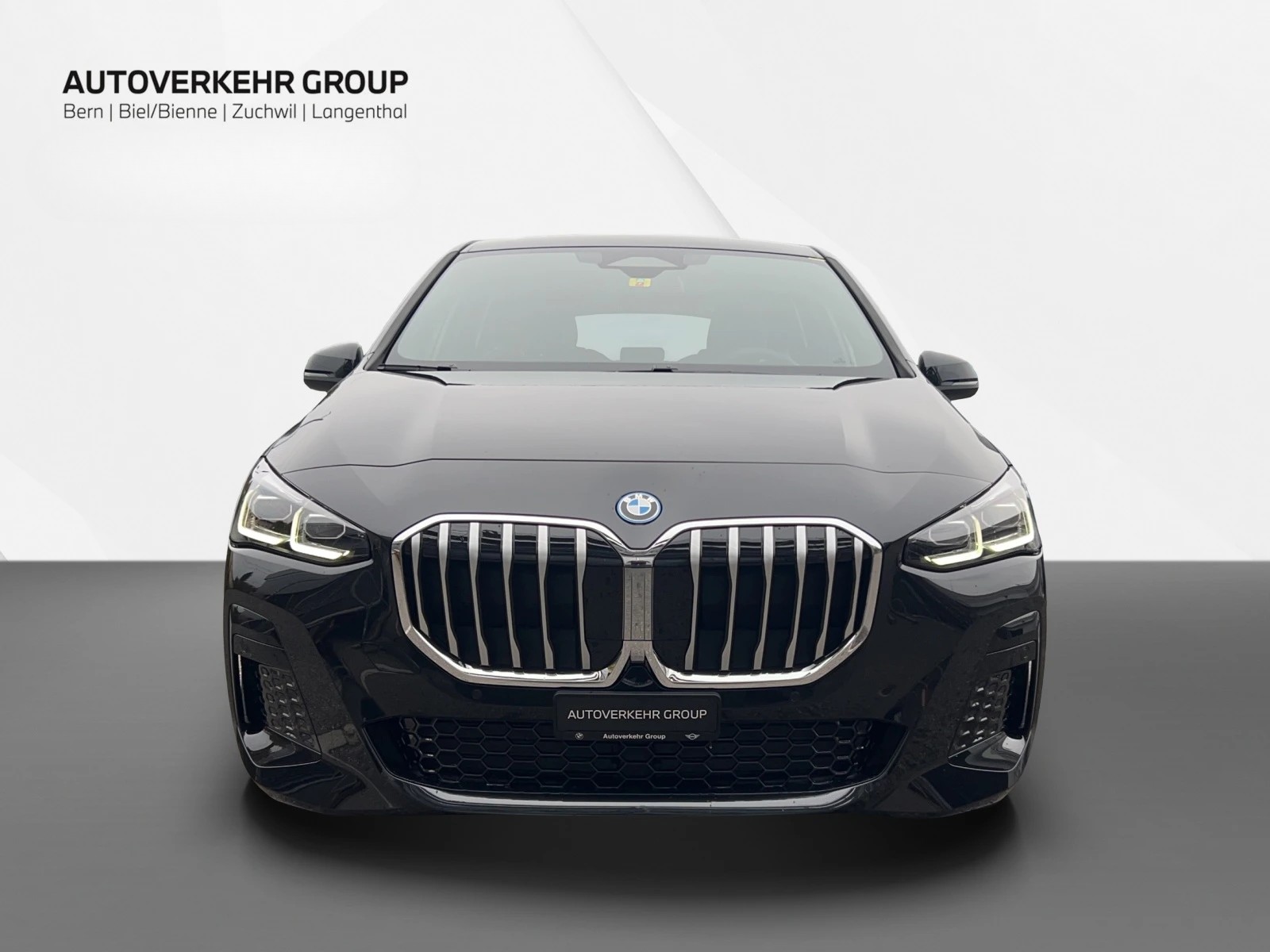BMW 230e xDrive Active Tourer M Sport-image-1