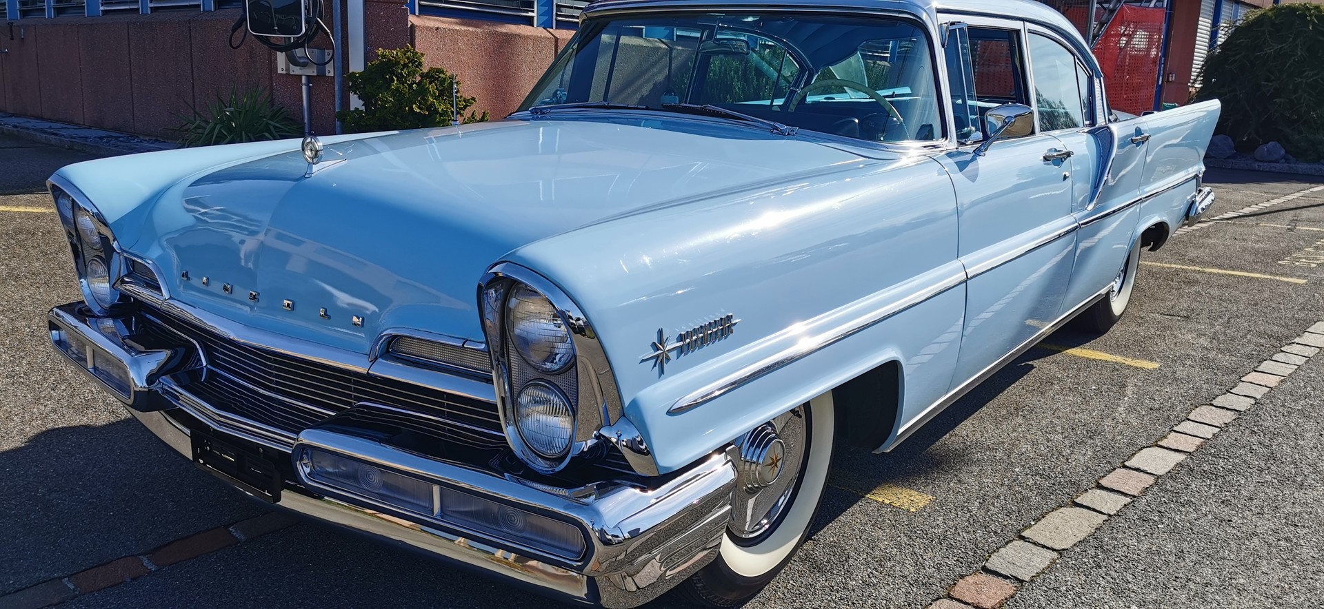 LINCOLN 1957 Lincoln Premiere 4dr HT – Atemberaubendes, komplett originales Auto – nur 15.600 Originalmeilen!