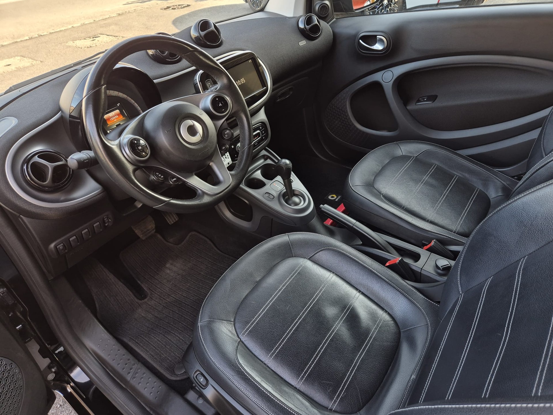 SMART fortwo prime twinmatic-image-9