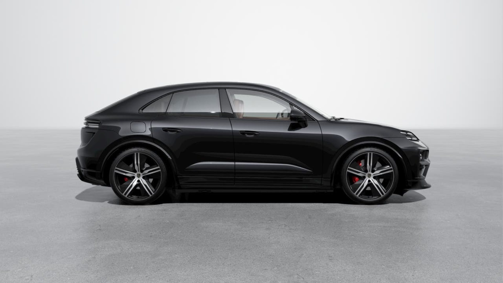 PORSCHE Macan Turbo-image-5