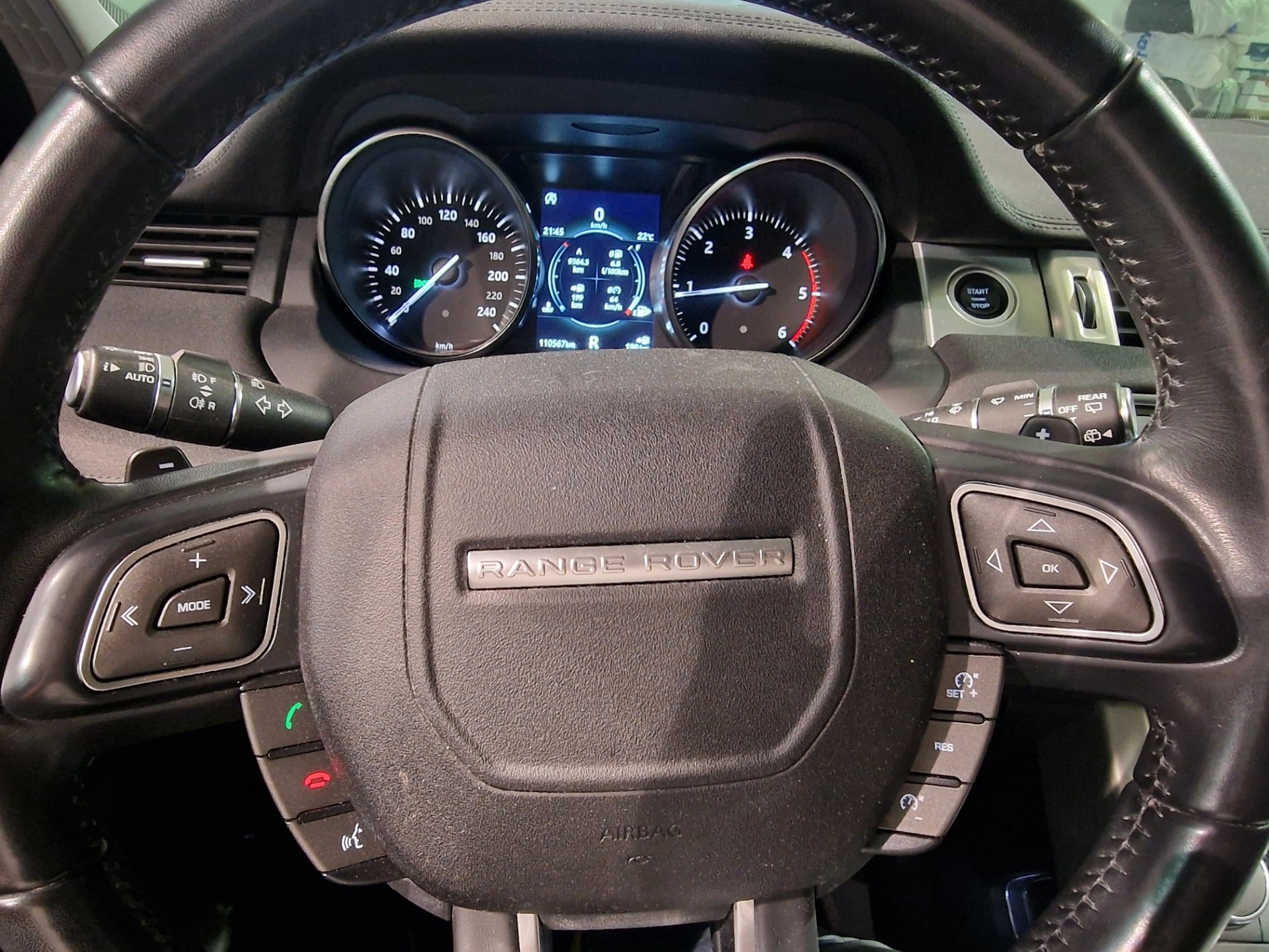LAND ROVER Range Rover Evoque D 150 S AT9-image-9