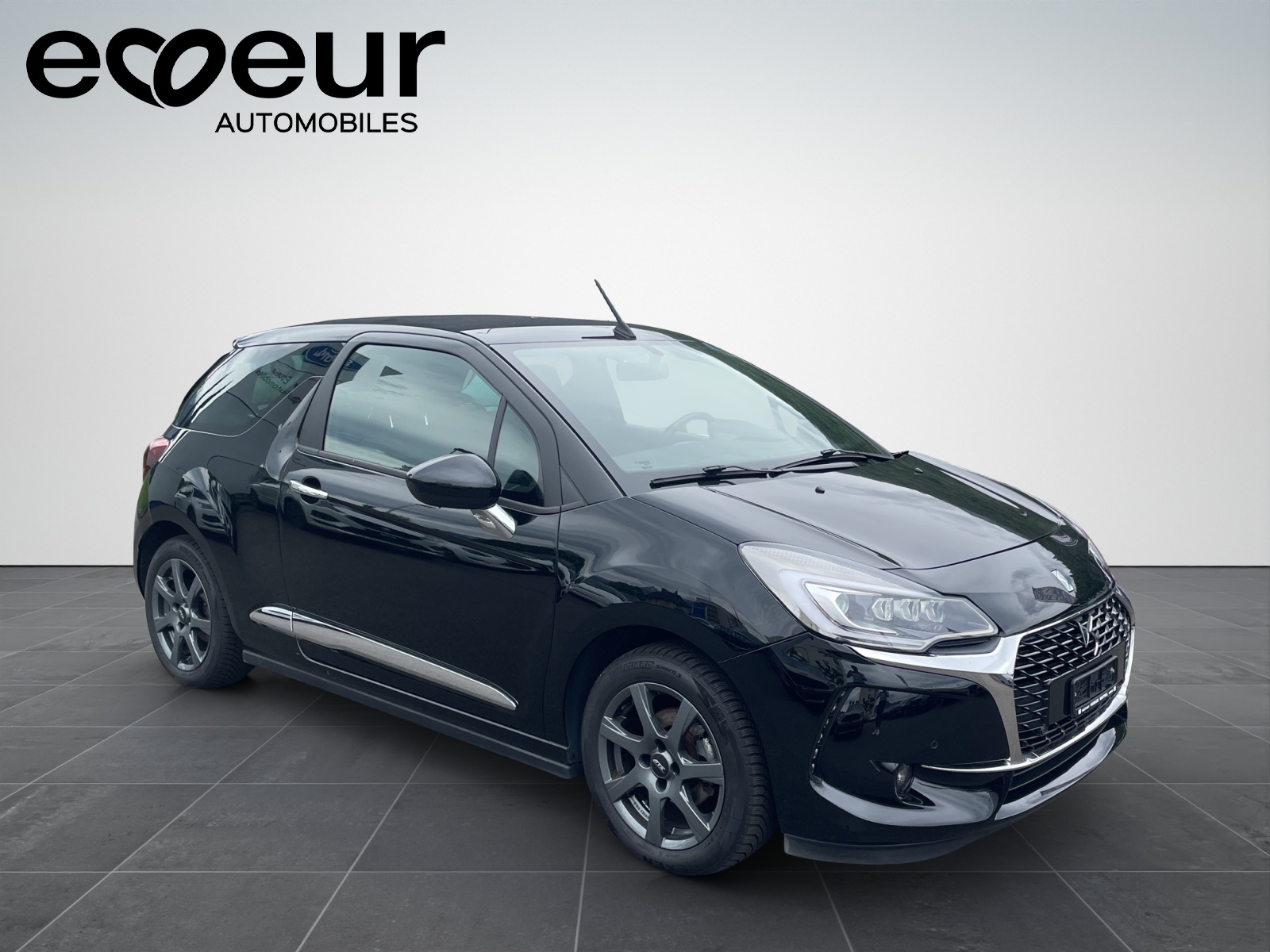 DS AUTOMOBILES DS3 Cabrio 1.2 PureTech So Chic-image-7
