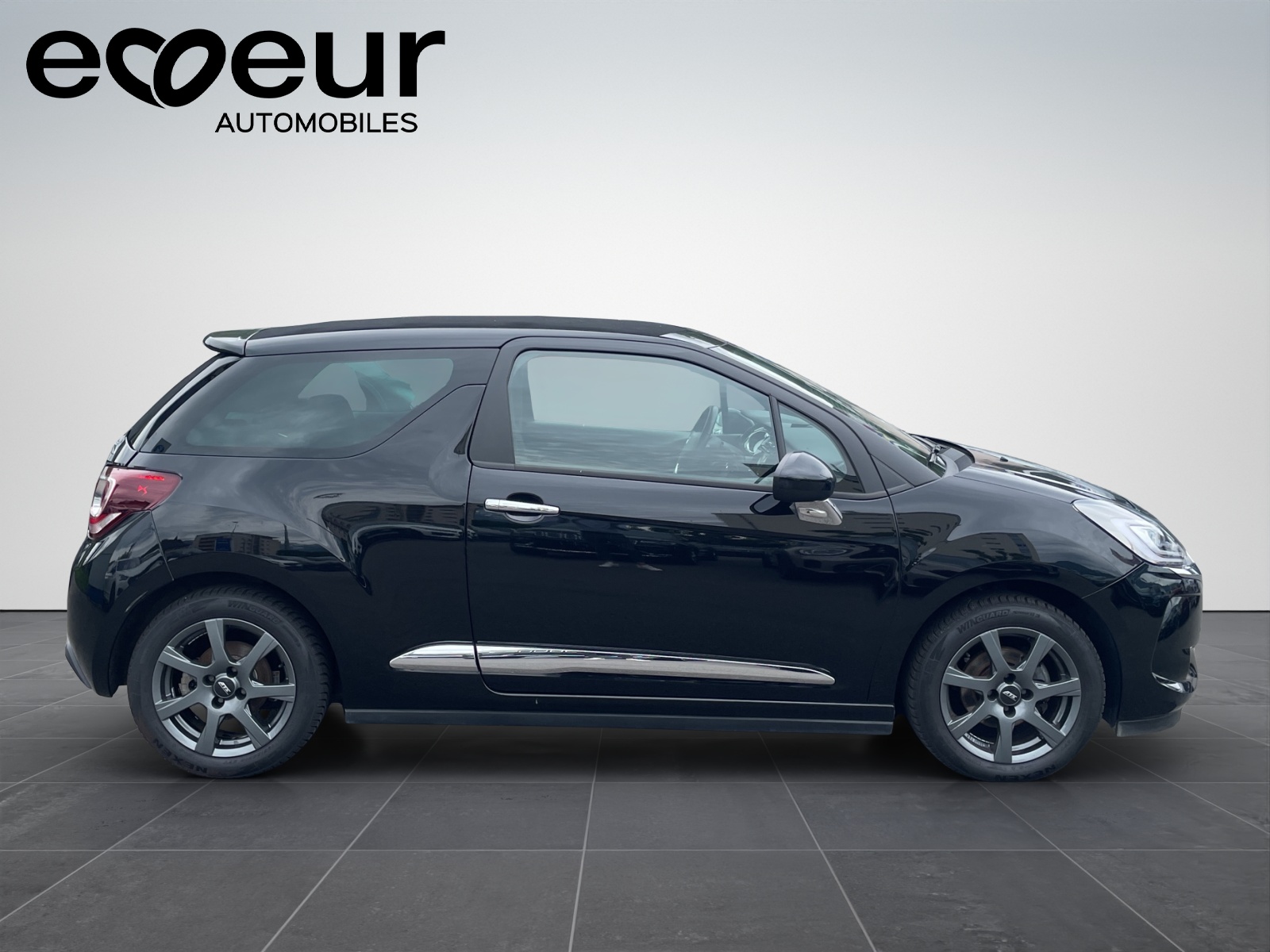DS AUTOMOBILES DS3 Cabrio 1.2 PureTech So Chic-image-6