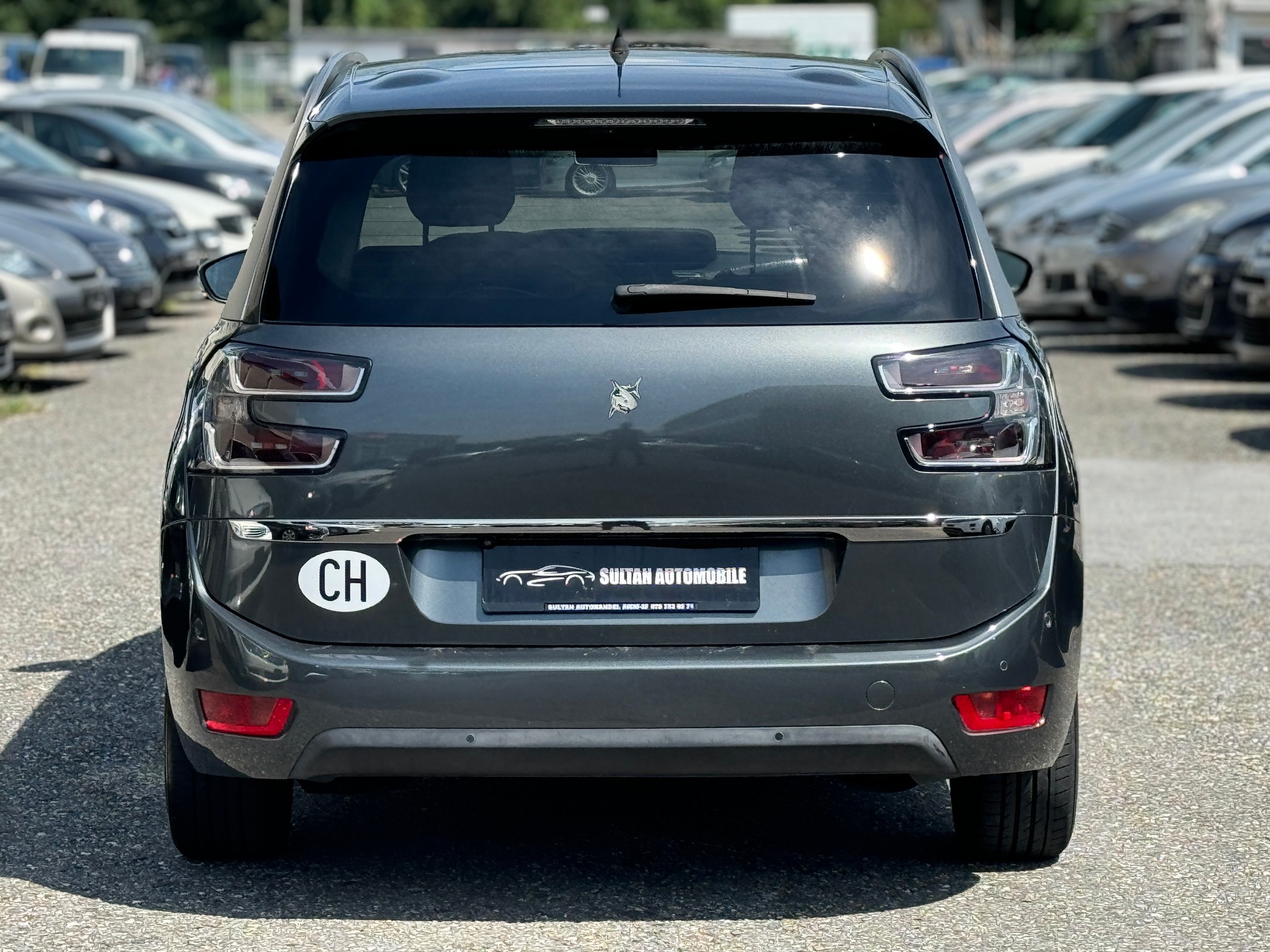 CITROEN Grand C4 Picasso 1.6 BlueHDi Intensive EAT6-image-4