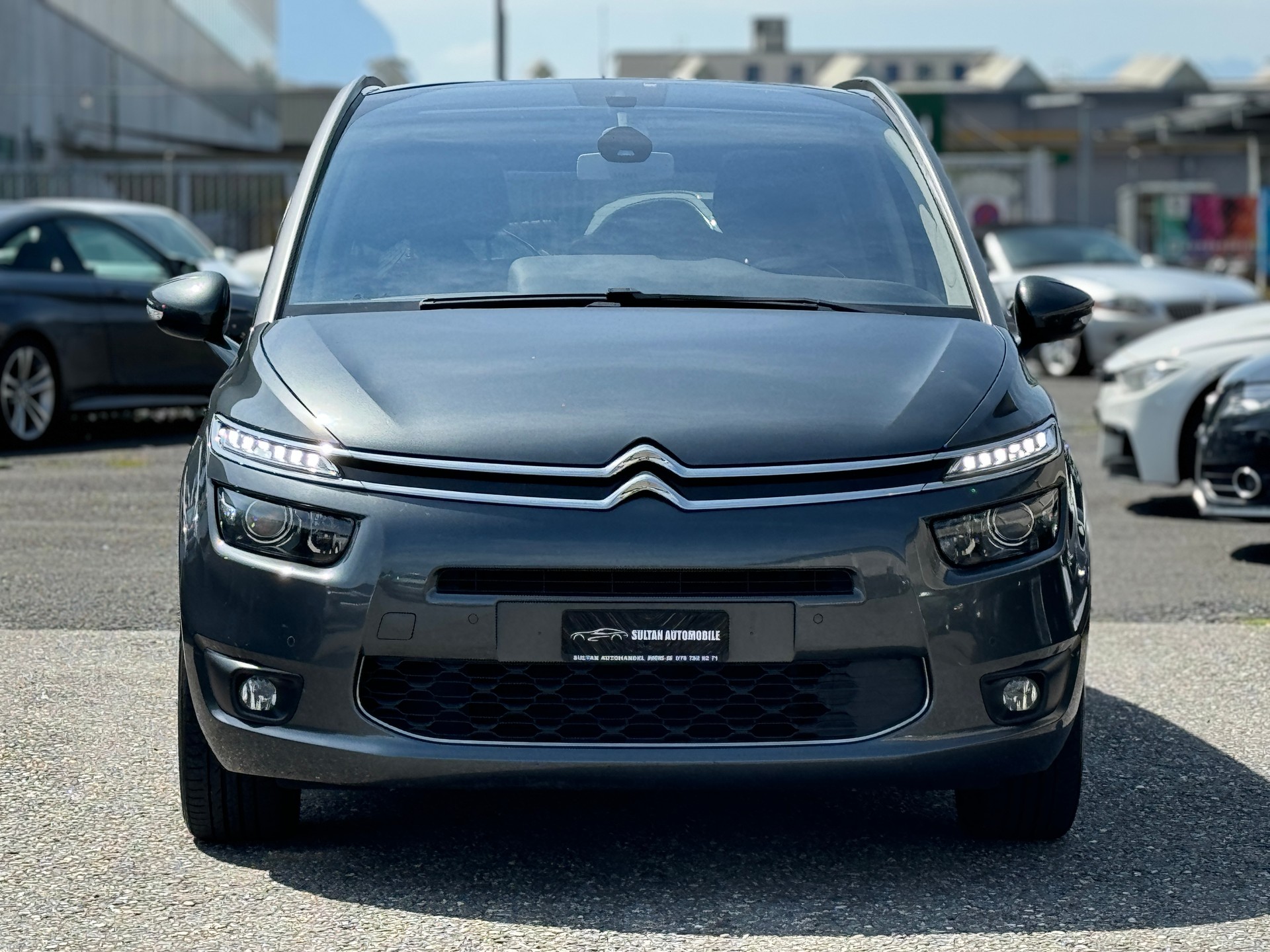 CITROEN Grand C4 Picasso 1.6 BlueHDi Intensive EAT6-image-0