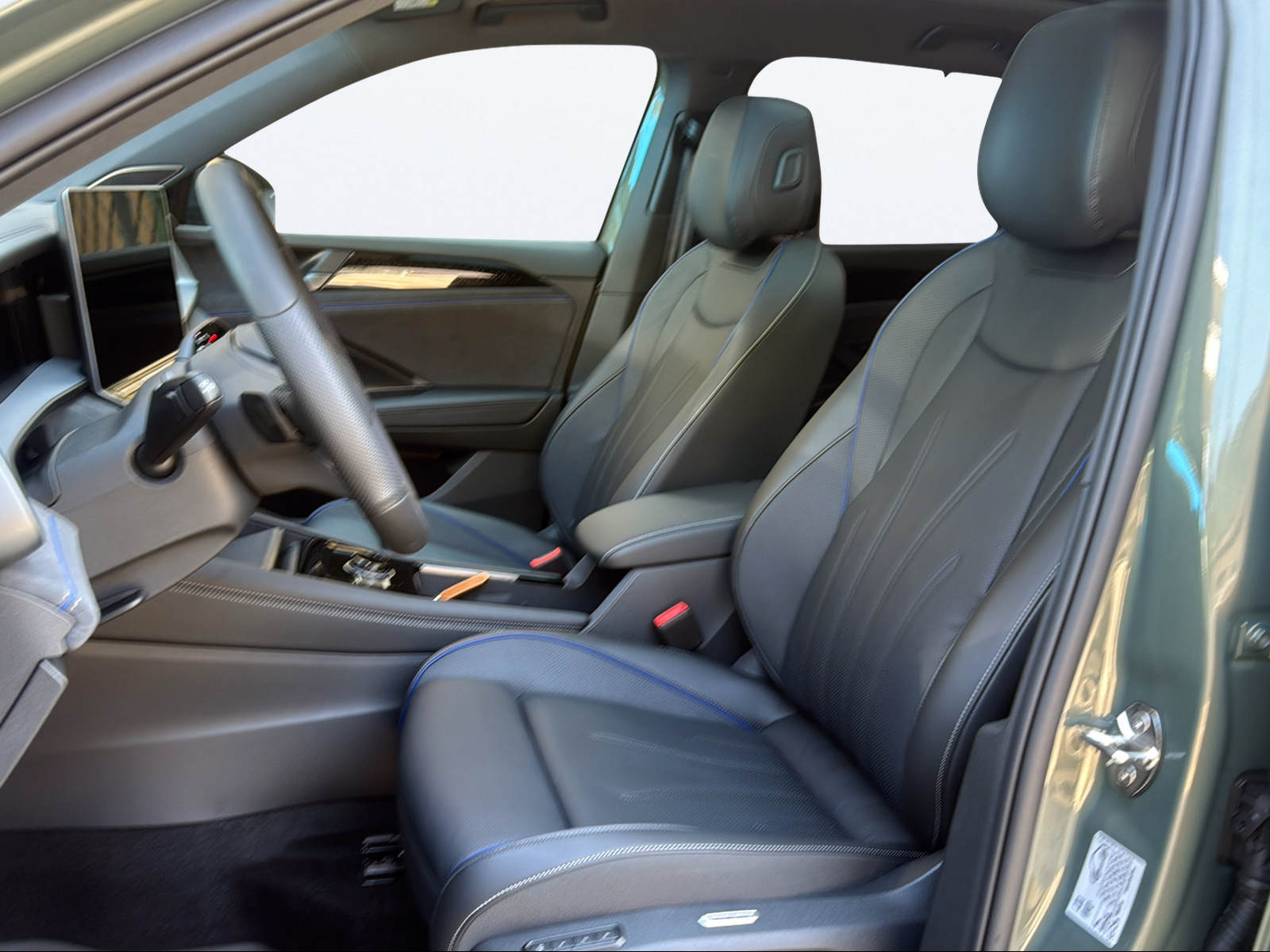 VW Tayron 2.0 TDI SCR United 4Motion DSG-image-10