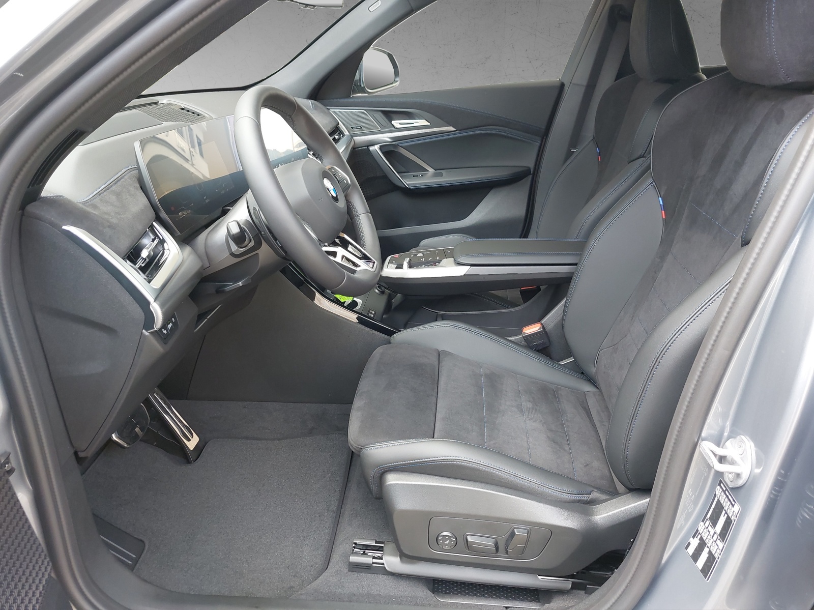 BMW X2 sDrive 20i 48V M Sport-image-15
