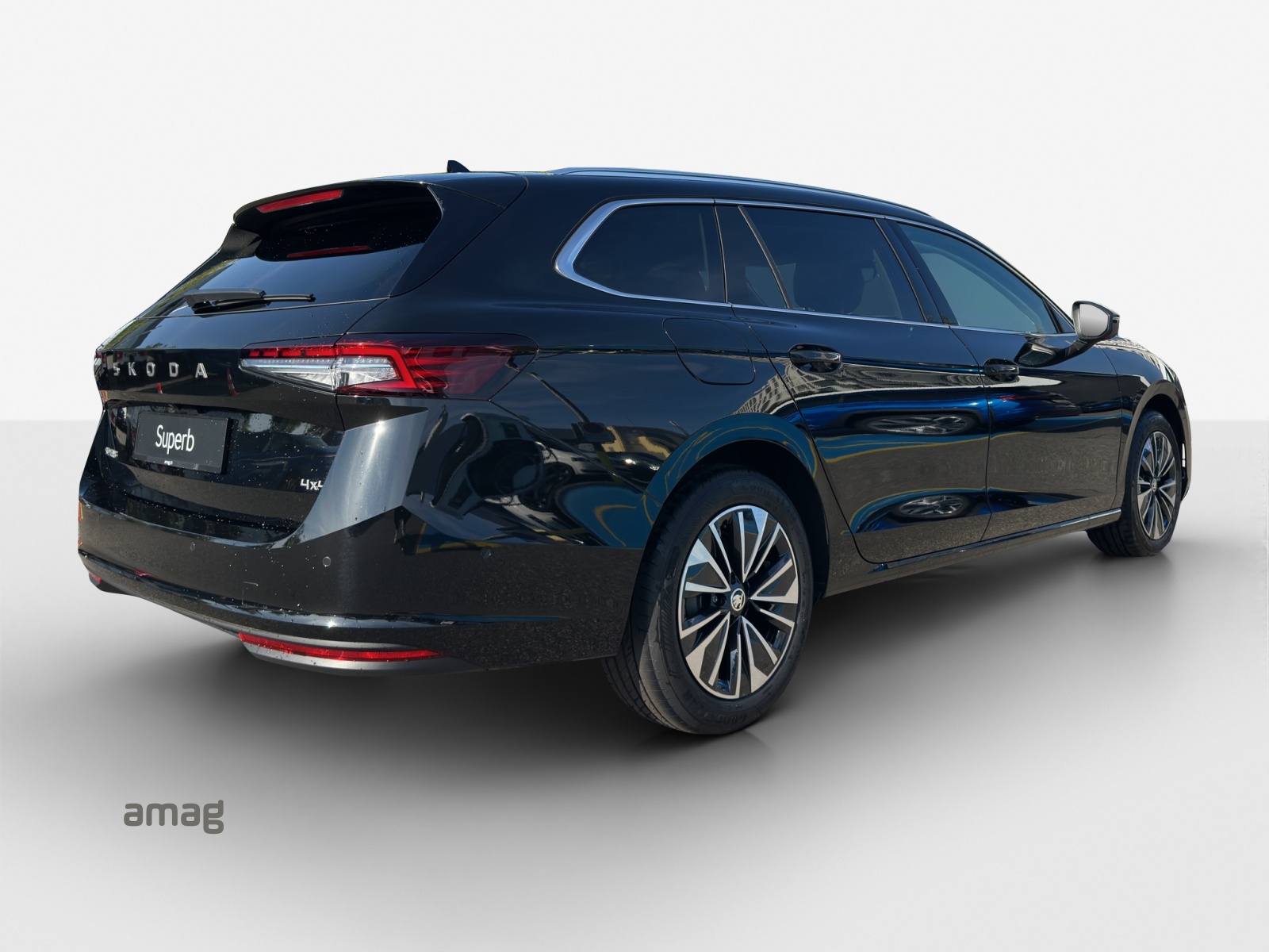 SKODA Superb Combi 2.0 TDi Selection 4x4 DSG-image-4