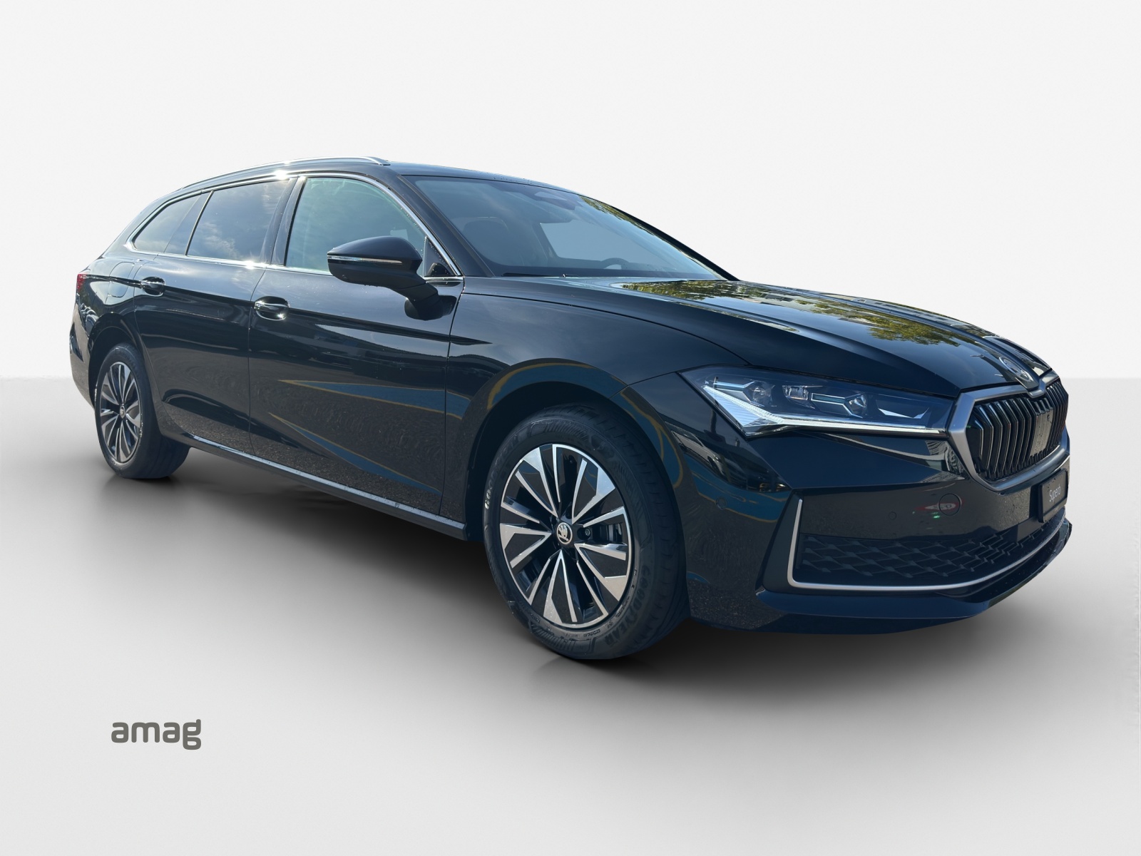 SKODA Superb Combi 2.0 TDi Selection 4x4 DSG-image-5