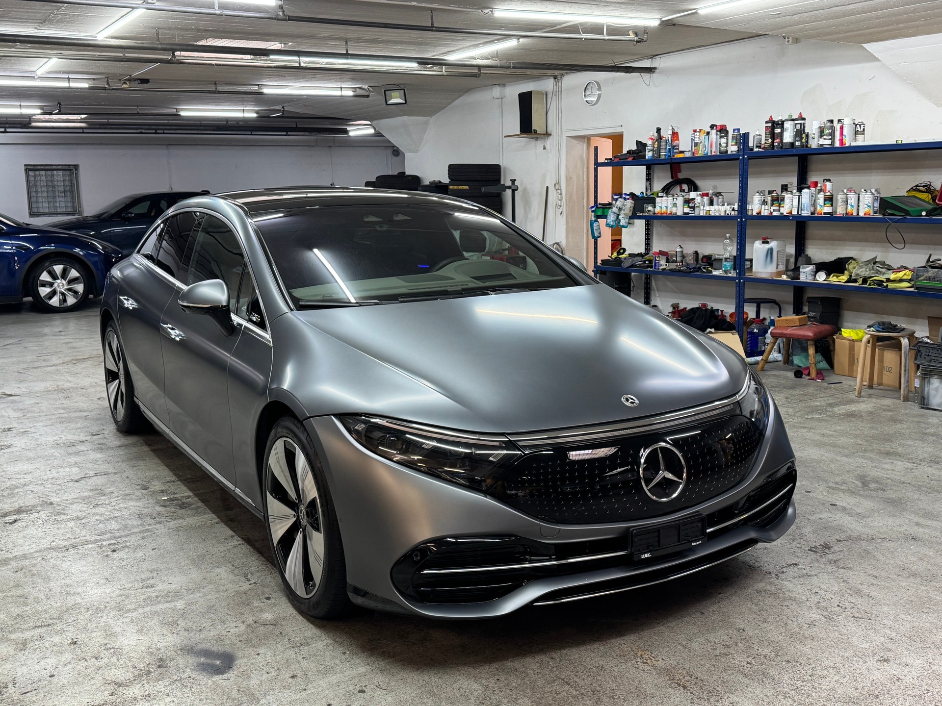 MERCEDES-BENZ EQS 580 4Matic Electric Art Line-image-5