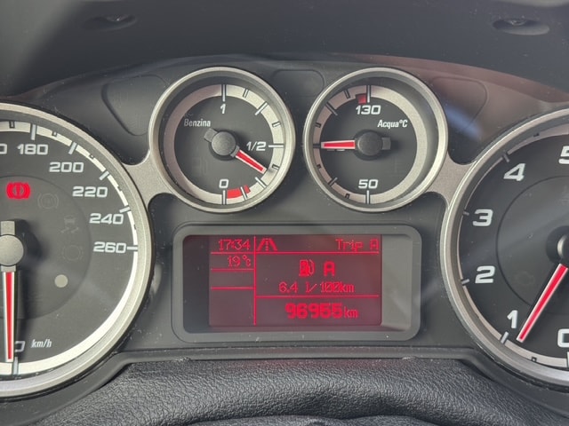 ALFA ROMEO MITO 1.4 Urban 8 V-image-13