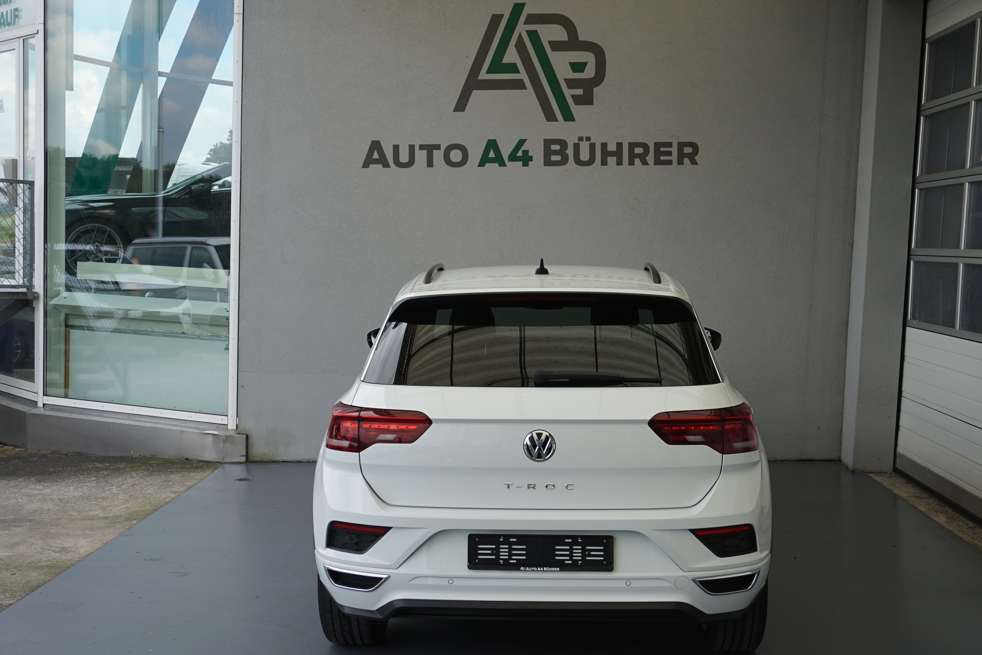 VW T-Roc 1.5 TSI EVO Advance 150PS 6-Gang Handschaltung-image-9