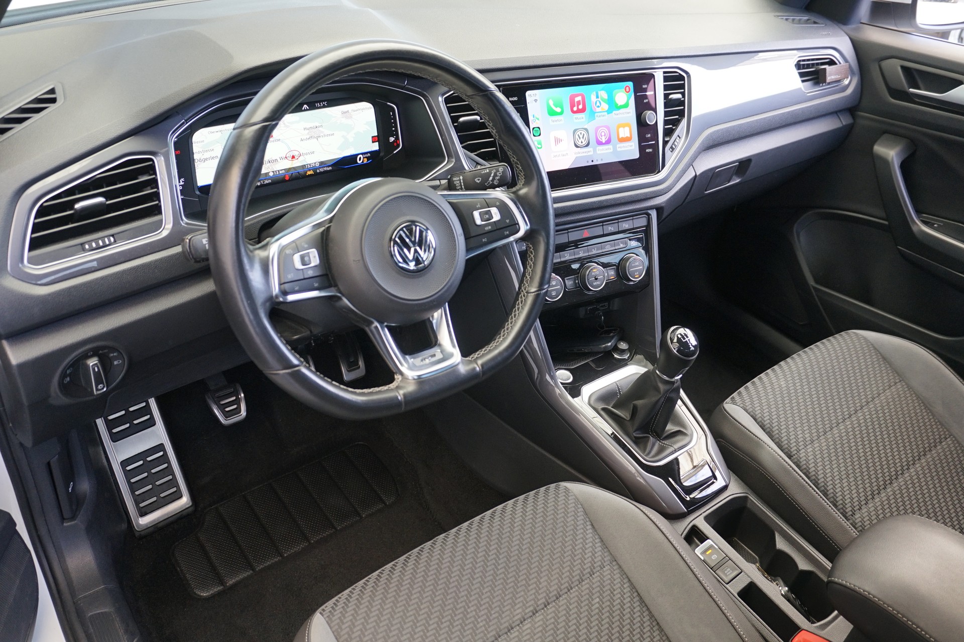 VW T-Roc 1.5 TSI EVO Advance 150PS 6-Gang Handschaltung-image-13