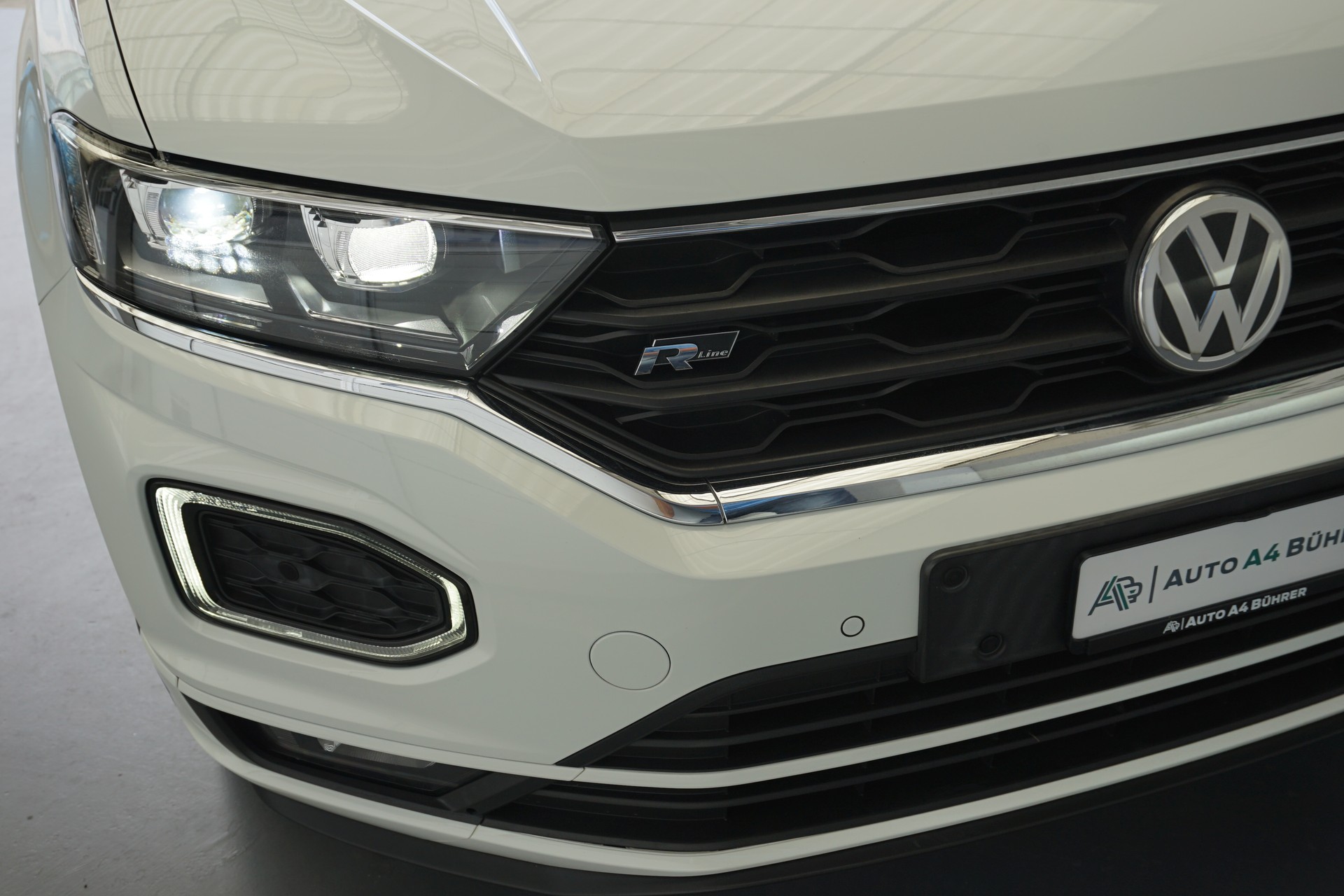 VW T-Roc 1.5 TSI EVO Advance 150PS 6-Gang Handschaltung-image-3