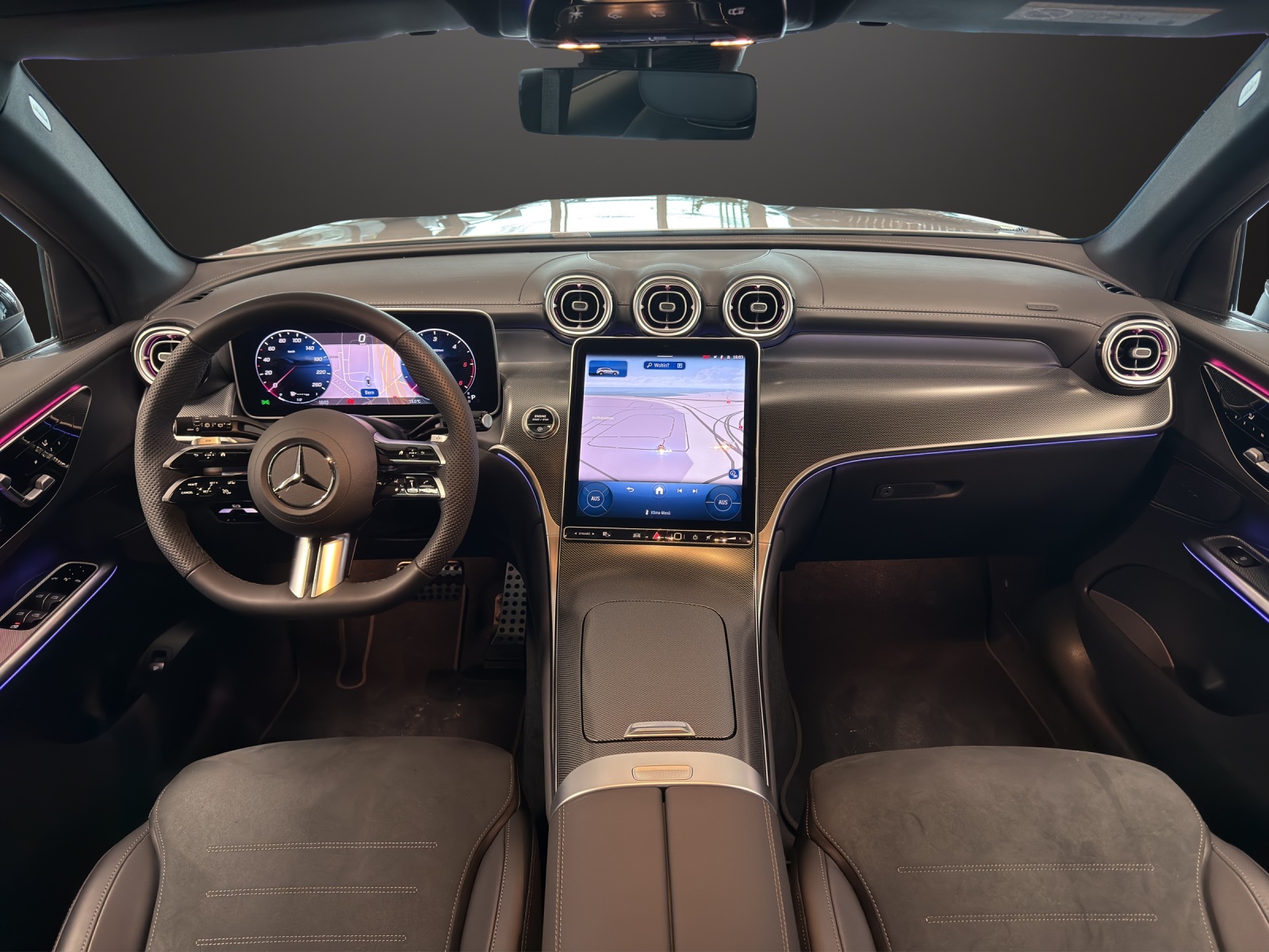 MERCEDES-BENZ GLC 300 d 4M 9G-Tronic AMG Line-image-9