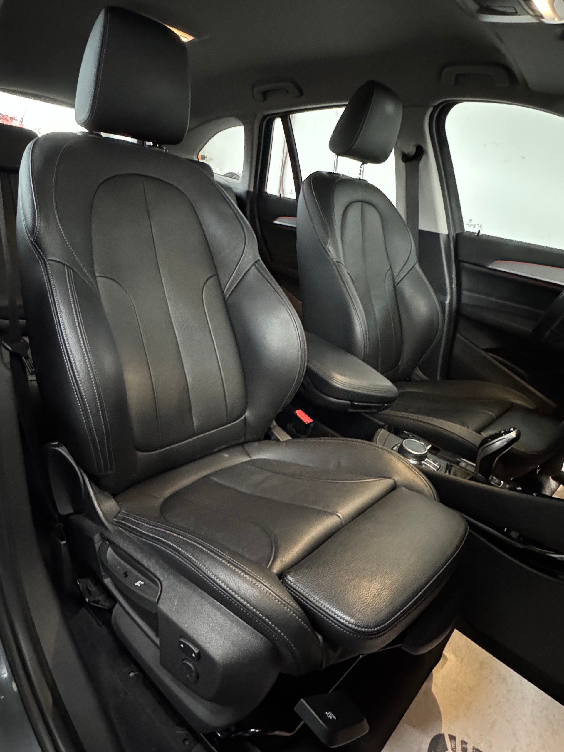 BMW X1 xDrive 18d Sport Line Steptronic-image-20