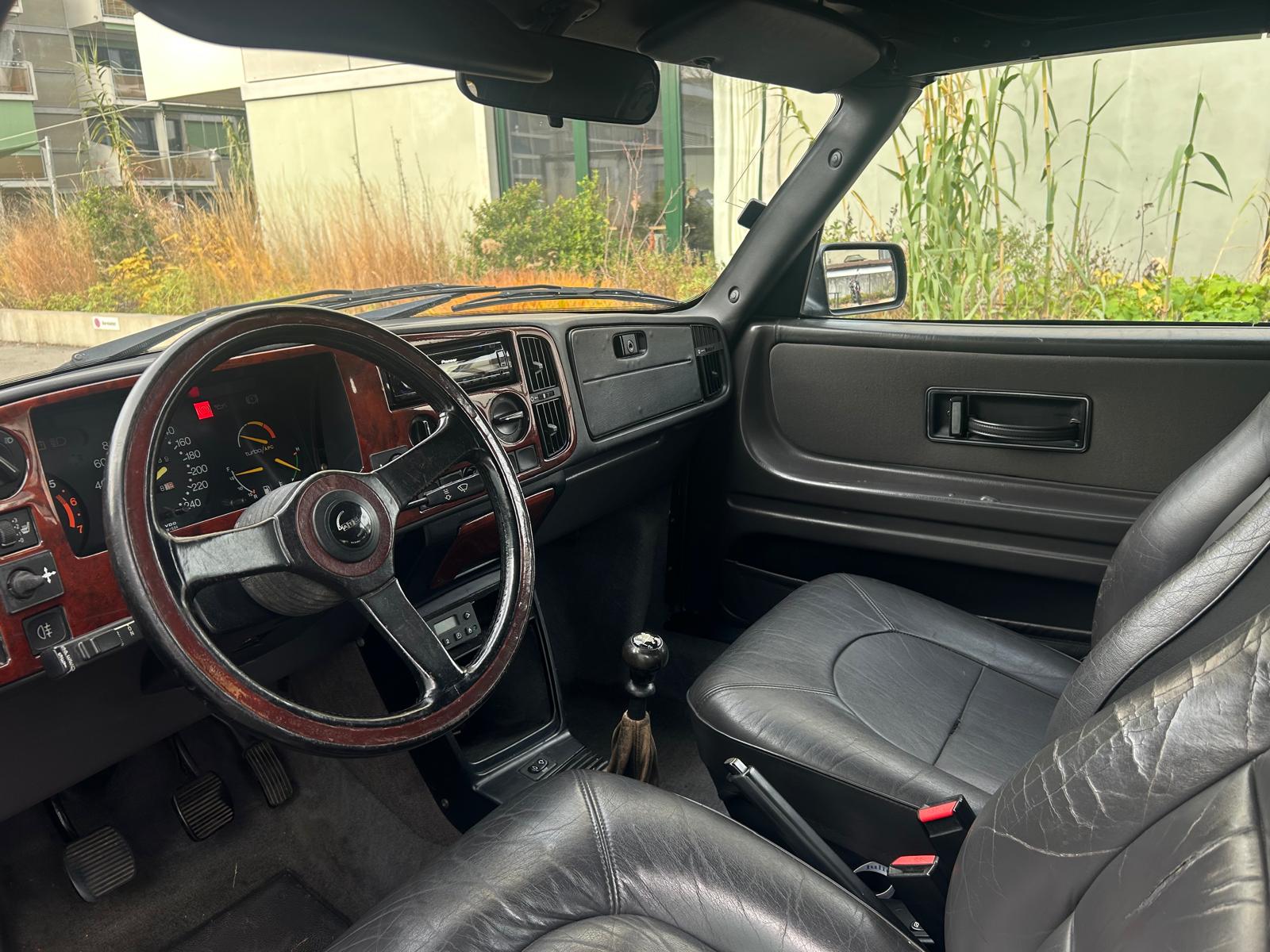 SAAB 900 2.0 turbo 16-image-12