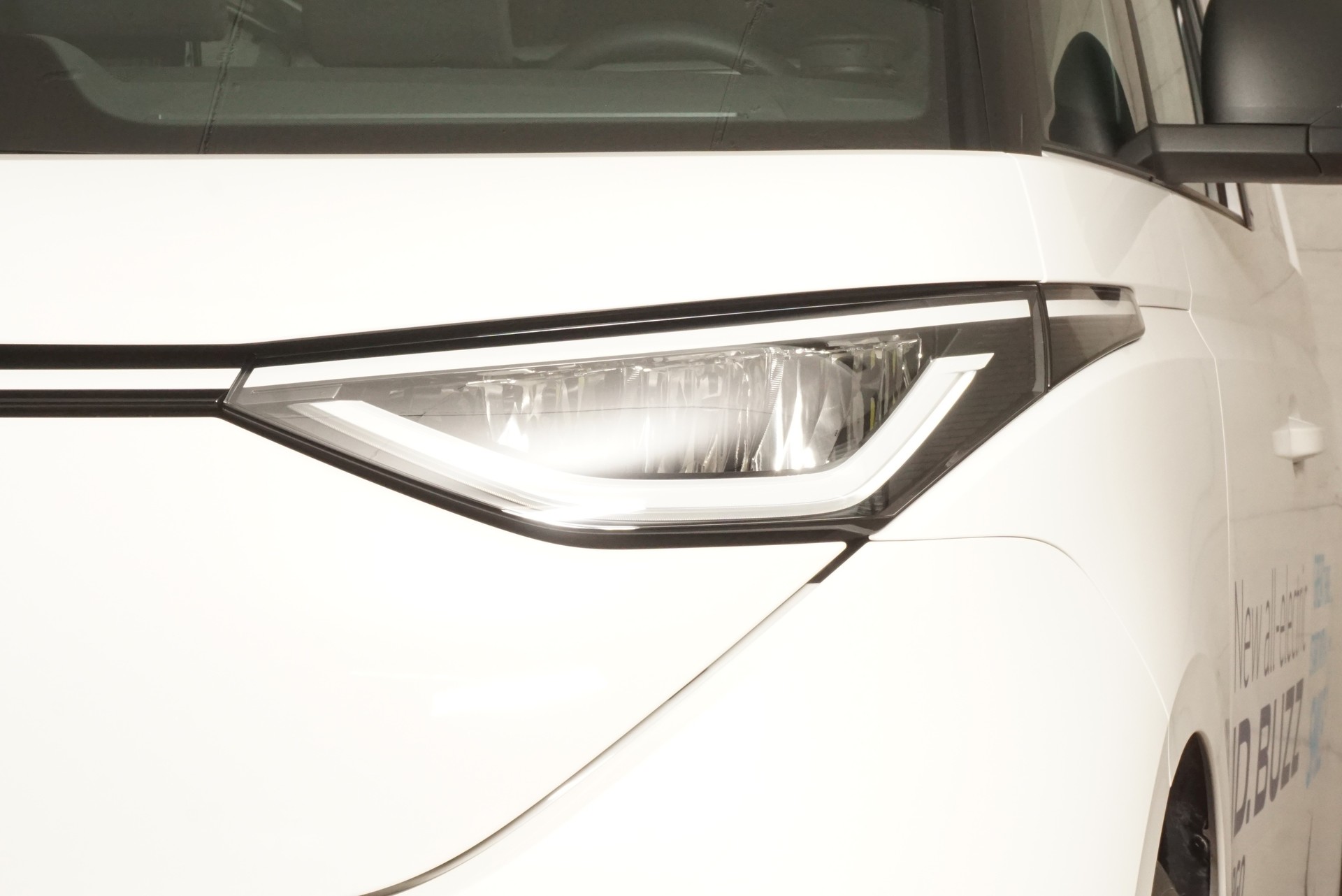VW ID. Buzz Cargo-image-4