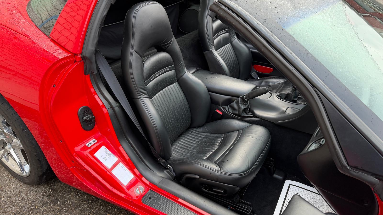 CHEVROLET CORVETTE 5.7 LS1 TARGA-image-18