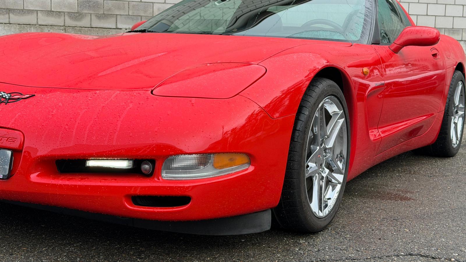 CHEVROLET CORVETTE 5.7 LS1 TARGA-showroom-element-2