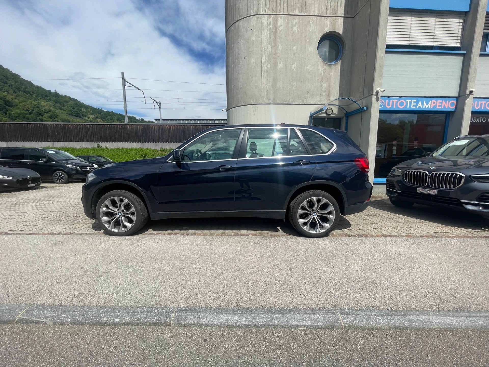 BMW X5 xDrive 25d Steptronic-image-3