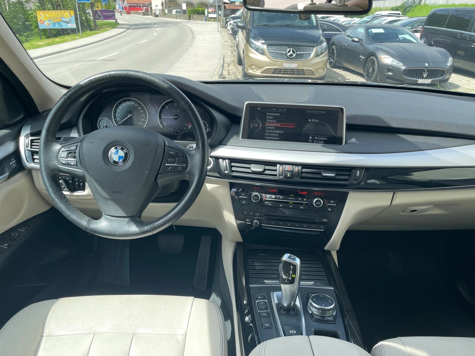 BMW X5 xDrive 25d Steptronic-image-11