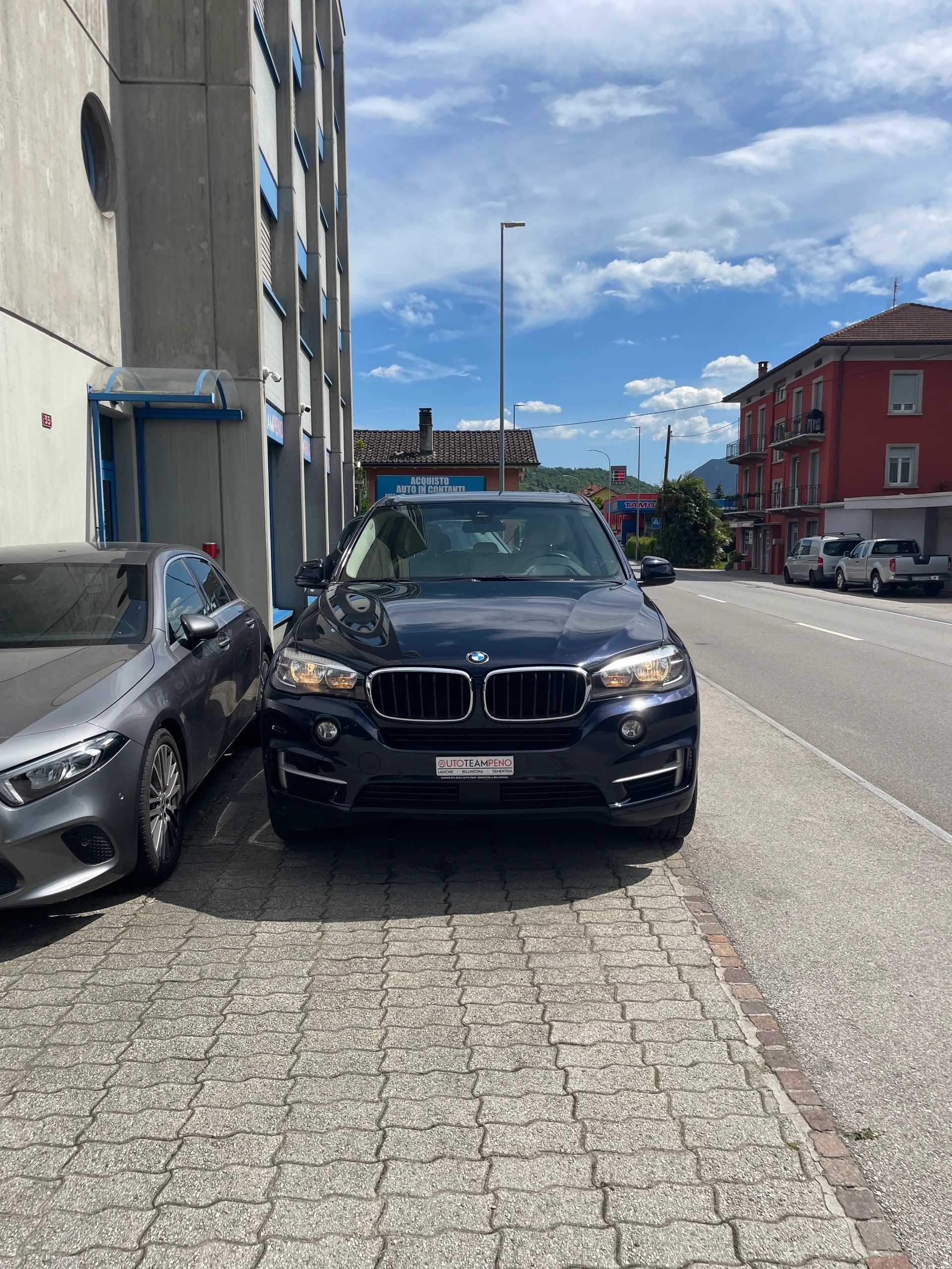 BMW X5 xDrive 25d Steptronic-image-1