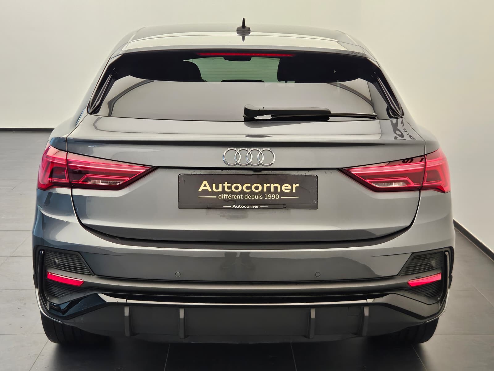 AUDI Q3 Sportback 35 TFSI S line Attraction S-tronic-image-7