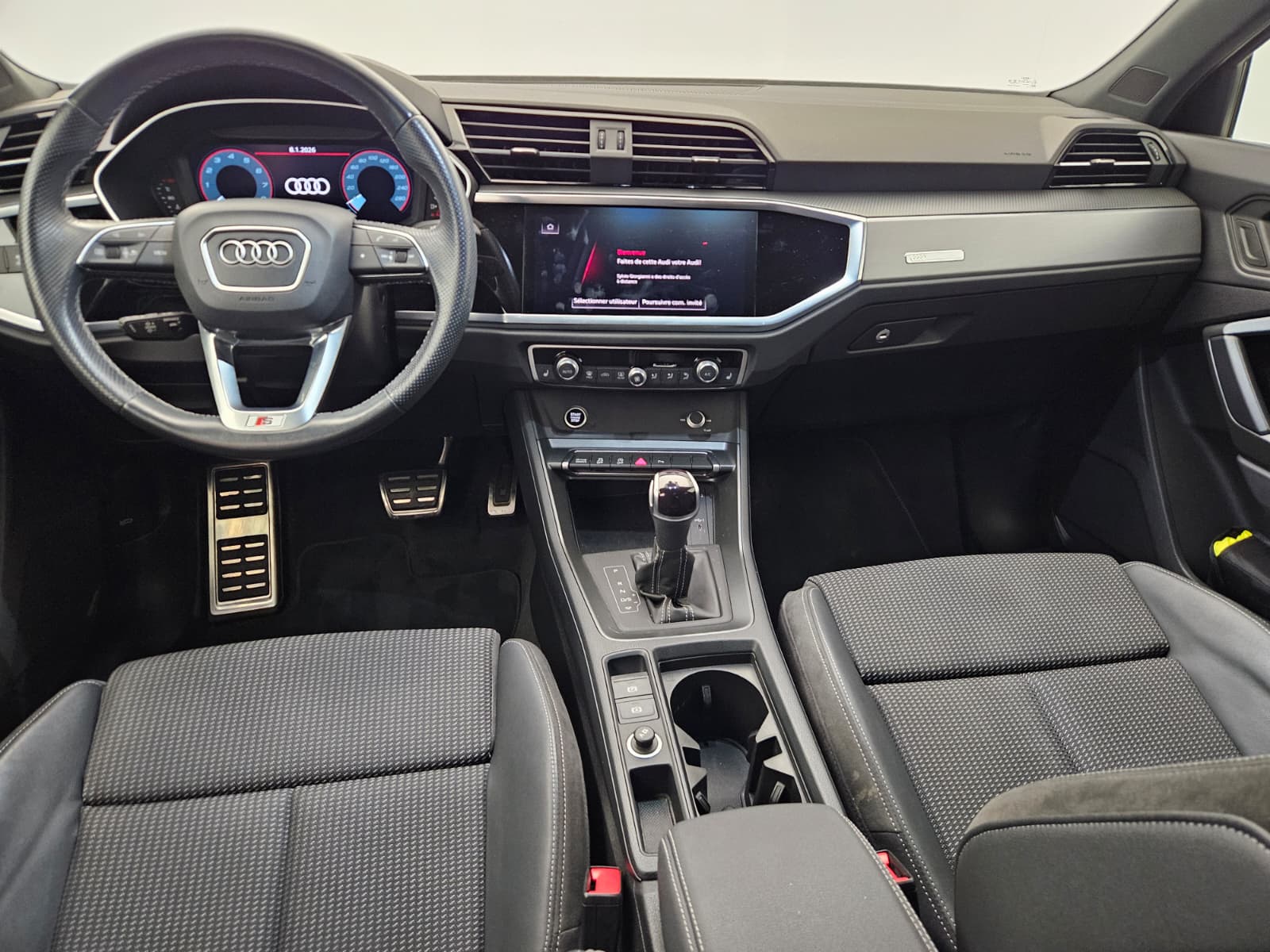 AUDI Q3 Sportback 35 TFSI S line Attraction S-tronic-image-9