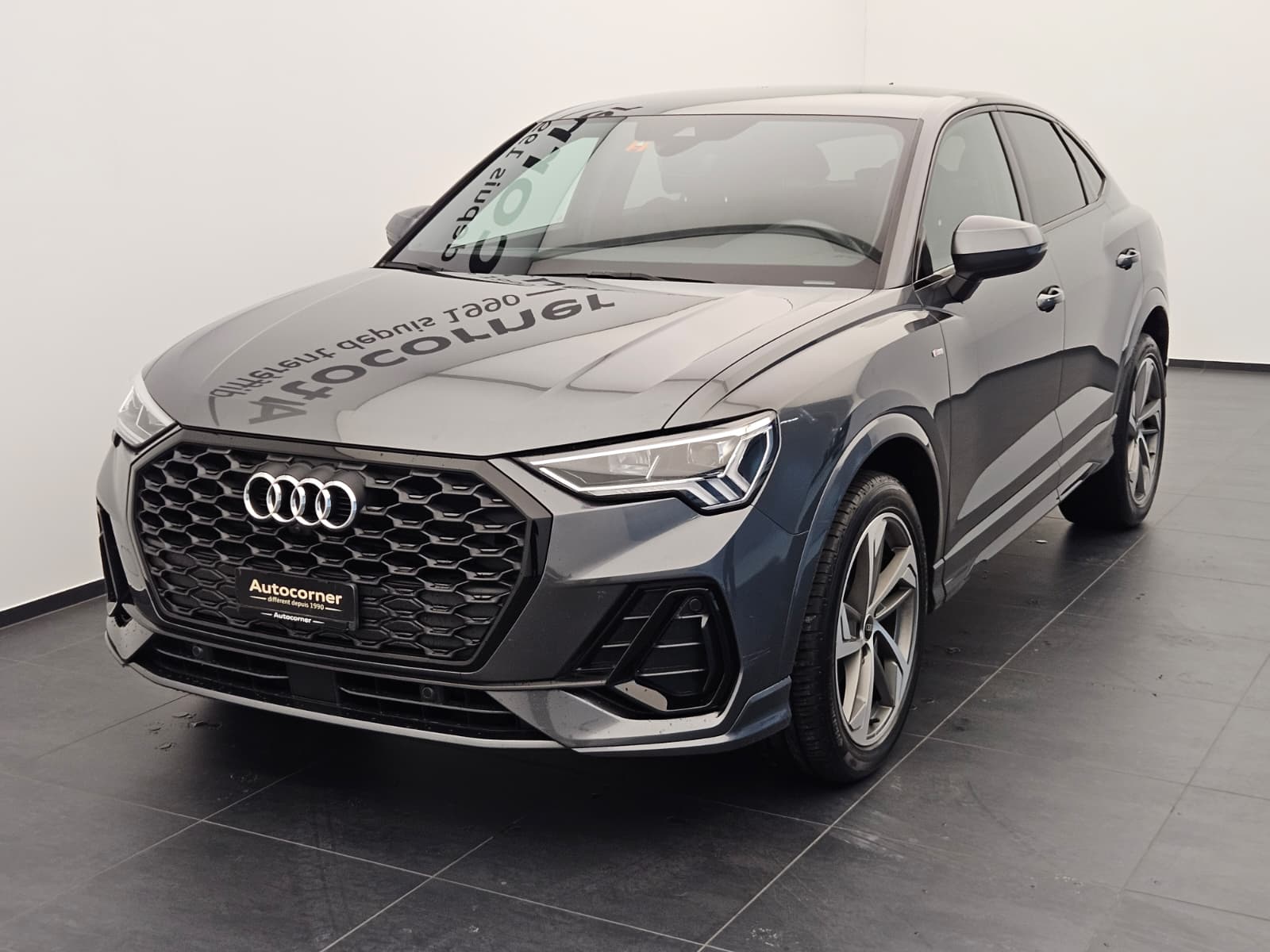 AUDI Q3 Sportback 35 TFSI S line Attraction S-tronic-image-2