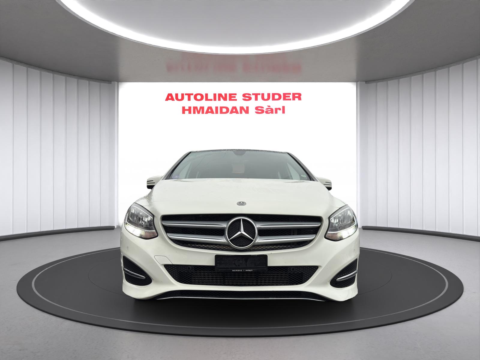 MERCEDES-BENZ B 180 Style-image-4