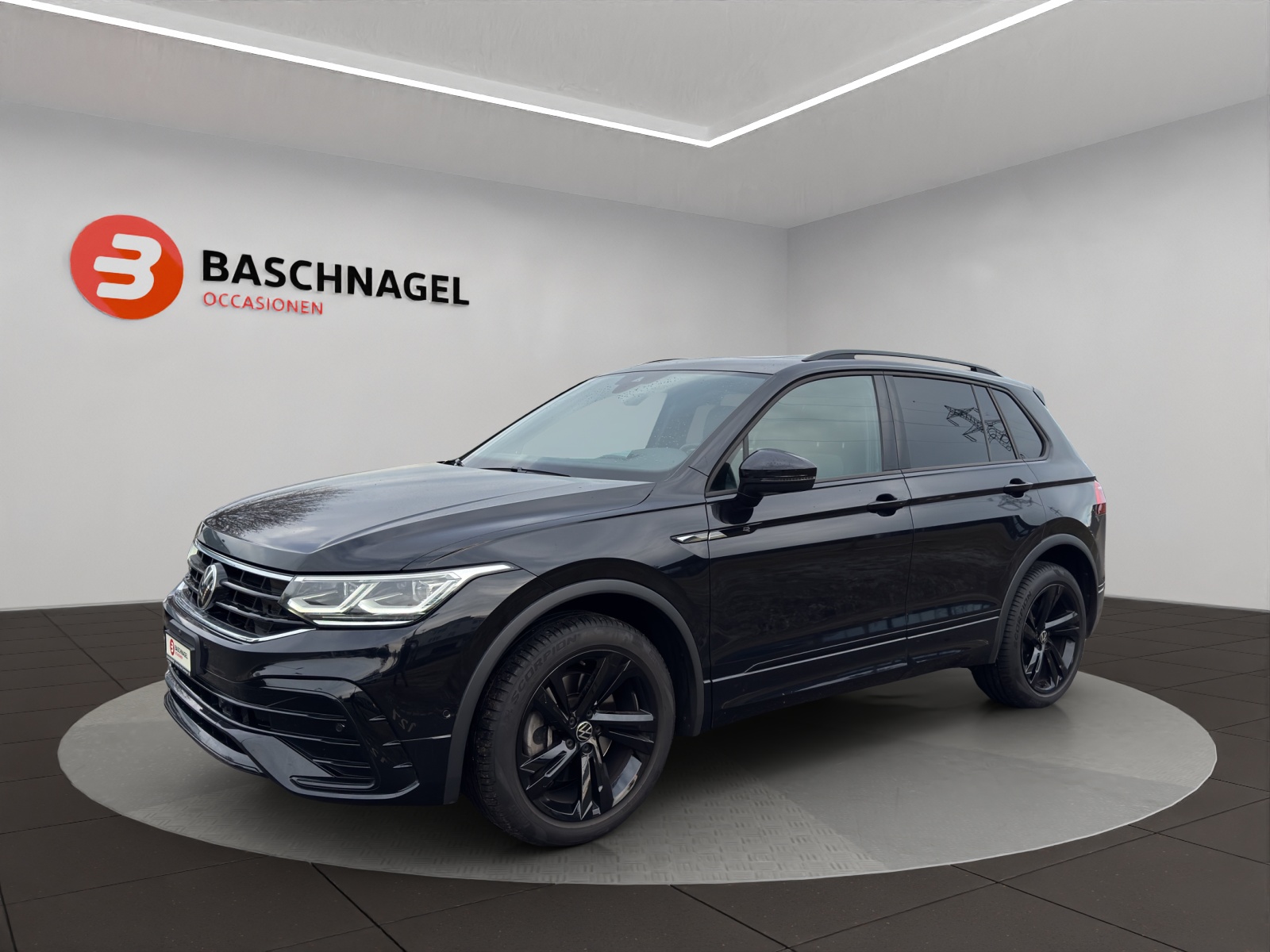VW Tiguan 2.0TSI R-Line 4Motion DSG-image-0