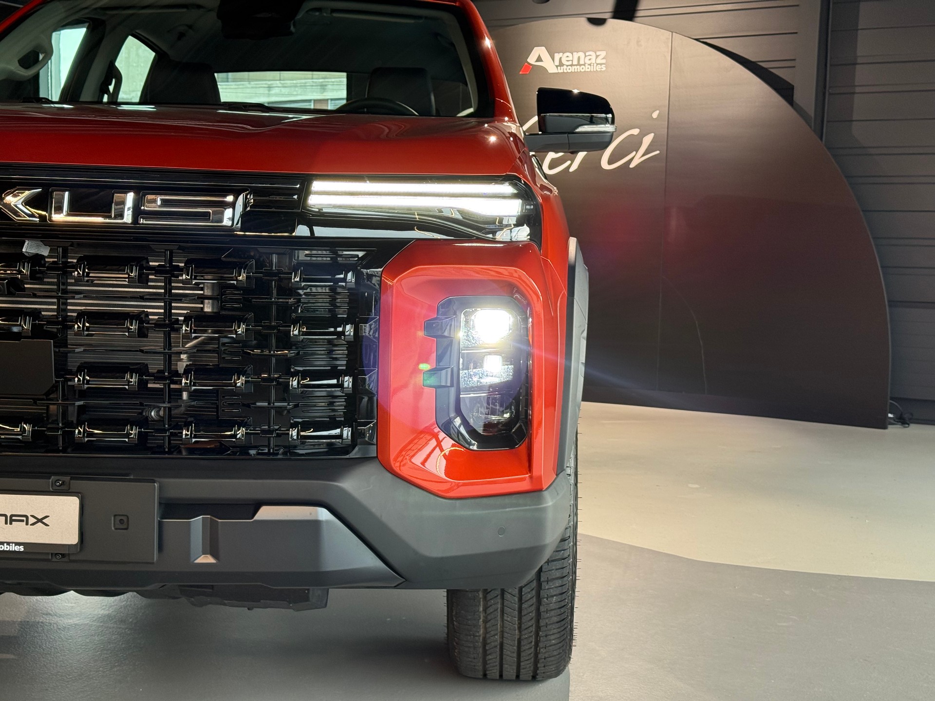 MAXUS T60 Max 2.0TDI 4x4 Automat-showroom-element-2