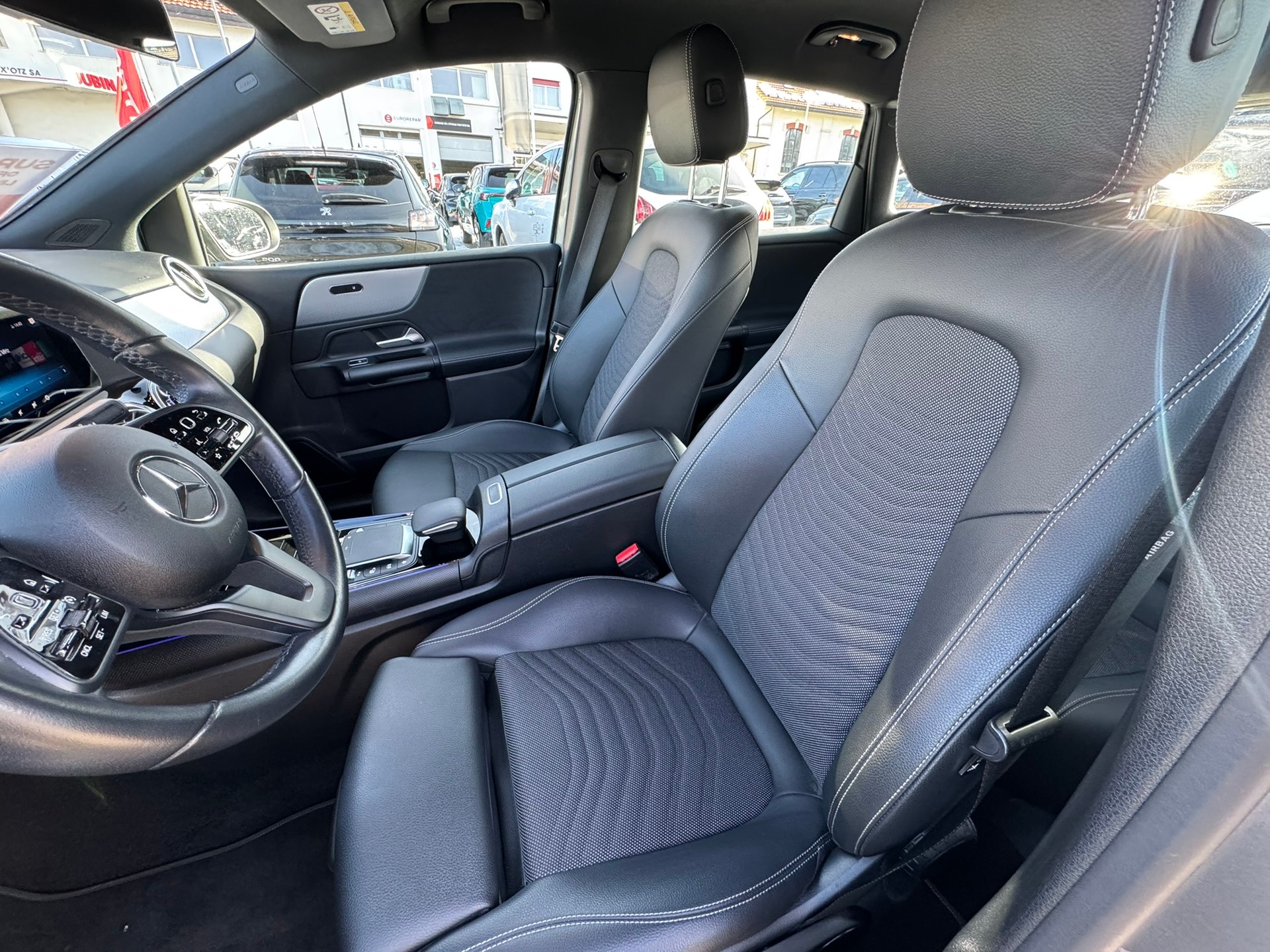 MERCEDES-BENZ B 200 4Matic Style-image-5