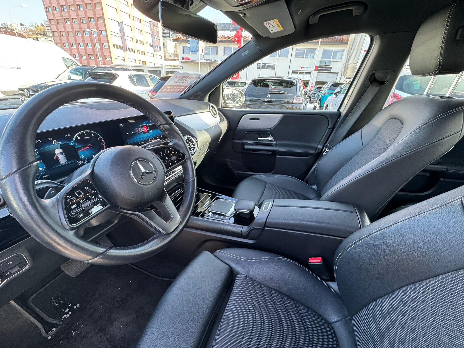 MERCEDES-BENZ B 200 4Matic Style-image-6