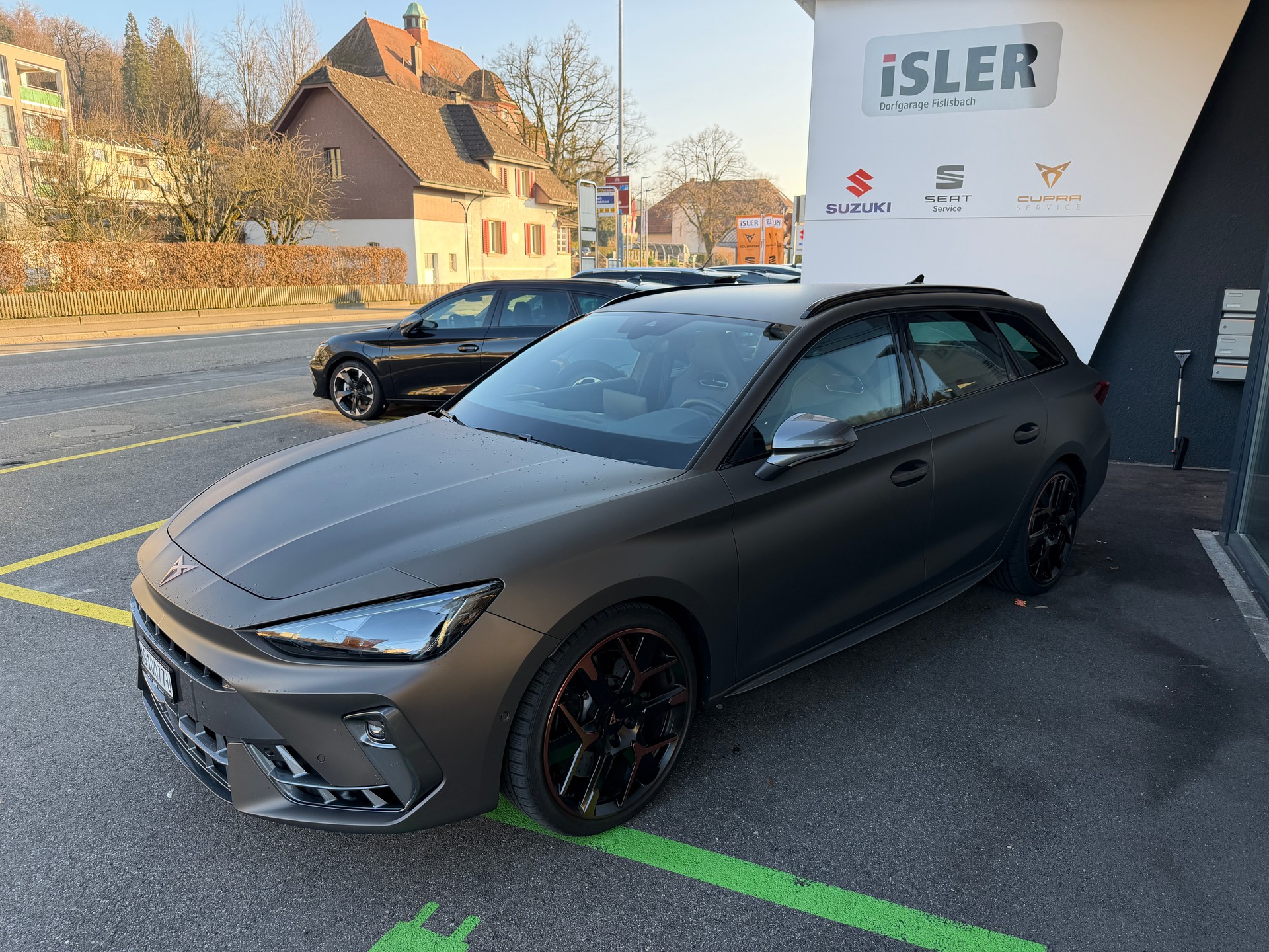 CUPRA LEON ST 2.0 TSI VZ DSG 4Drive-image-2