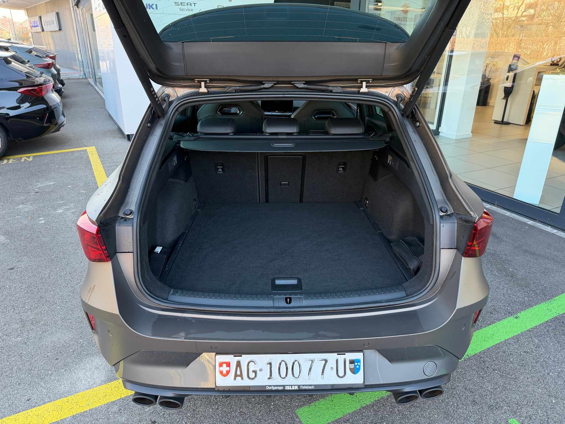 CUPRA LEON ST 2.0 TSI VZ DSG 4Drive-image-7