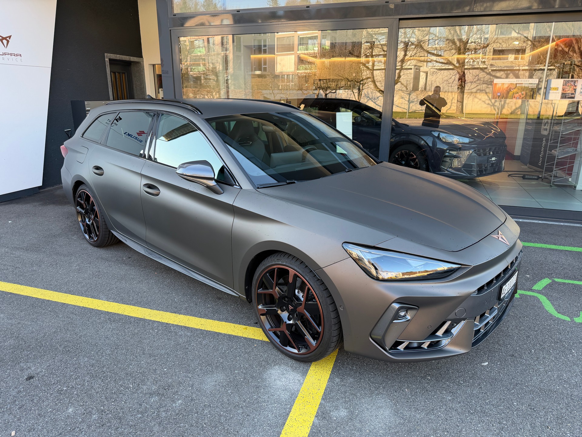 CUPRA LEON ST 2.0 TSI VZ DSG 4Drive-image-0