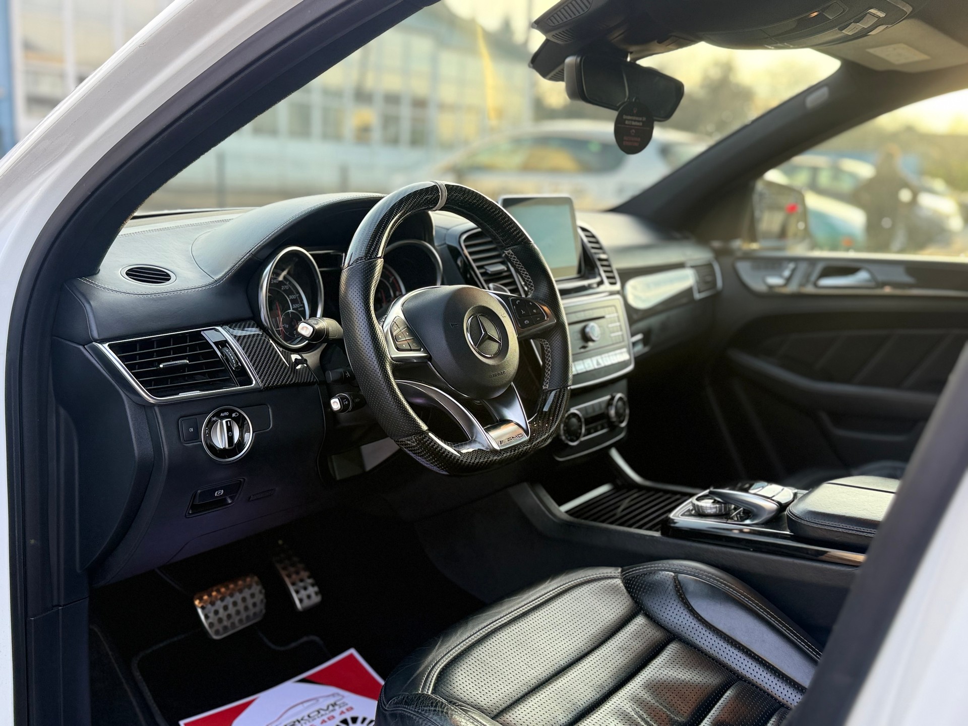 MERCEDES-BENZ GLE Coupé 63 S AMG 4Matic Speedshift-image-7