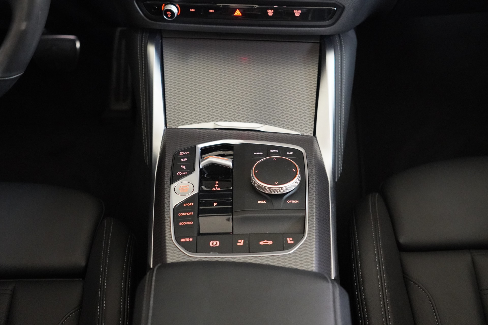 BMW 430i xDrive Cabriolet M Sport Steptronic-image-27