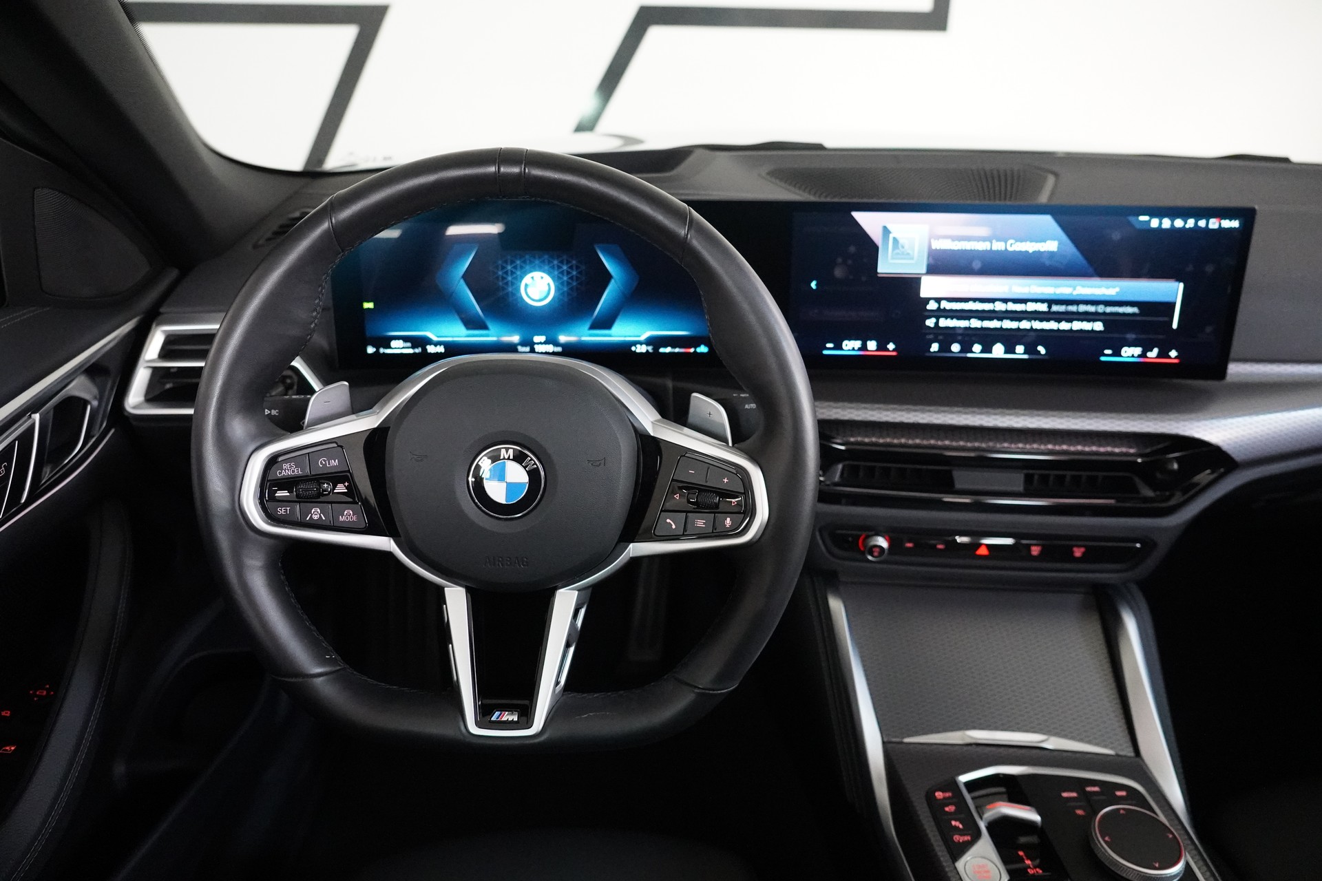 BMW 430i xDrive Cabriolet M Sport Steptronic-image-28