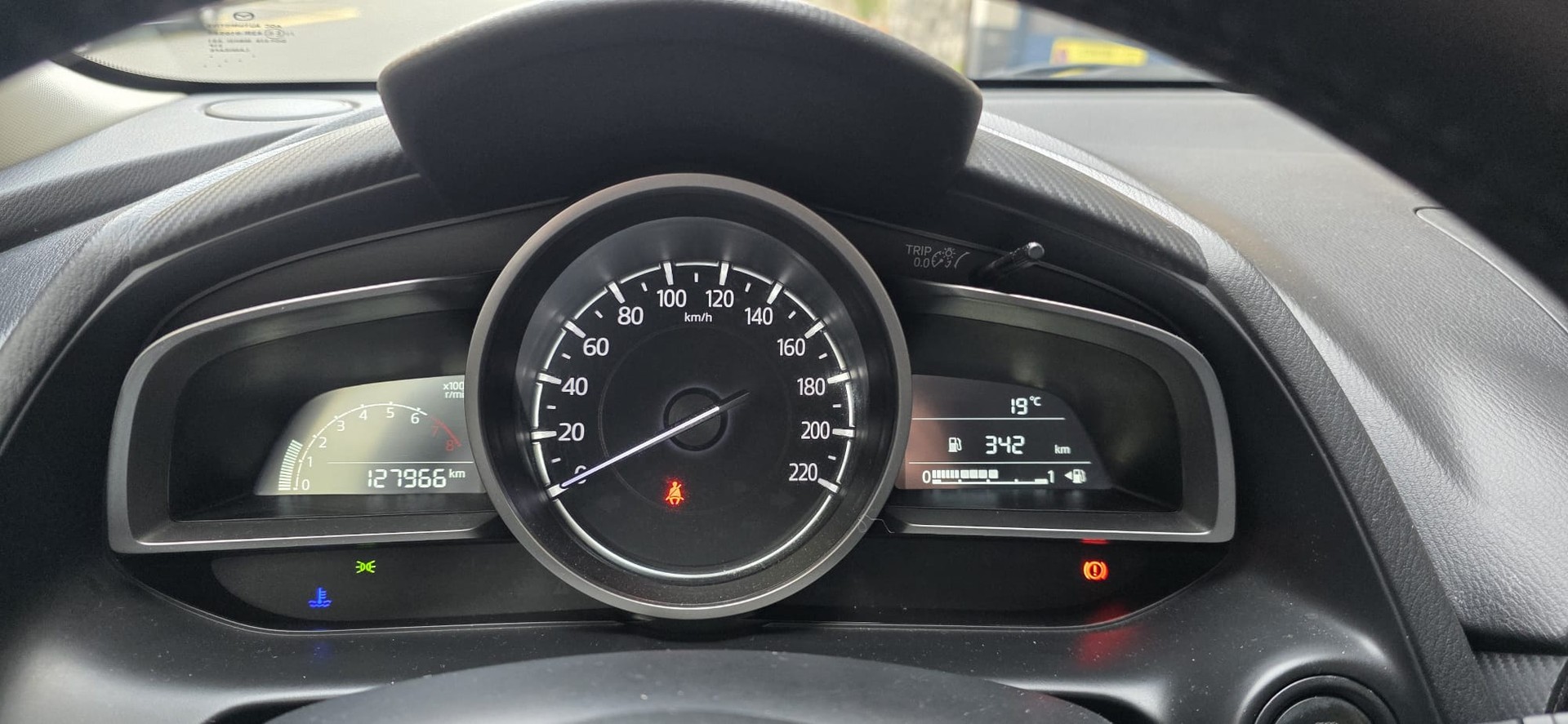 MAZDA 2 SKYACTIV-G 90 Ambition-image-6