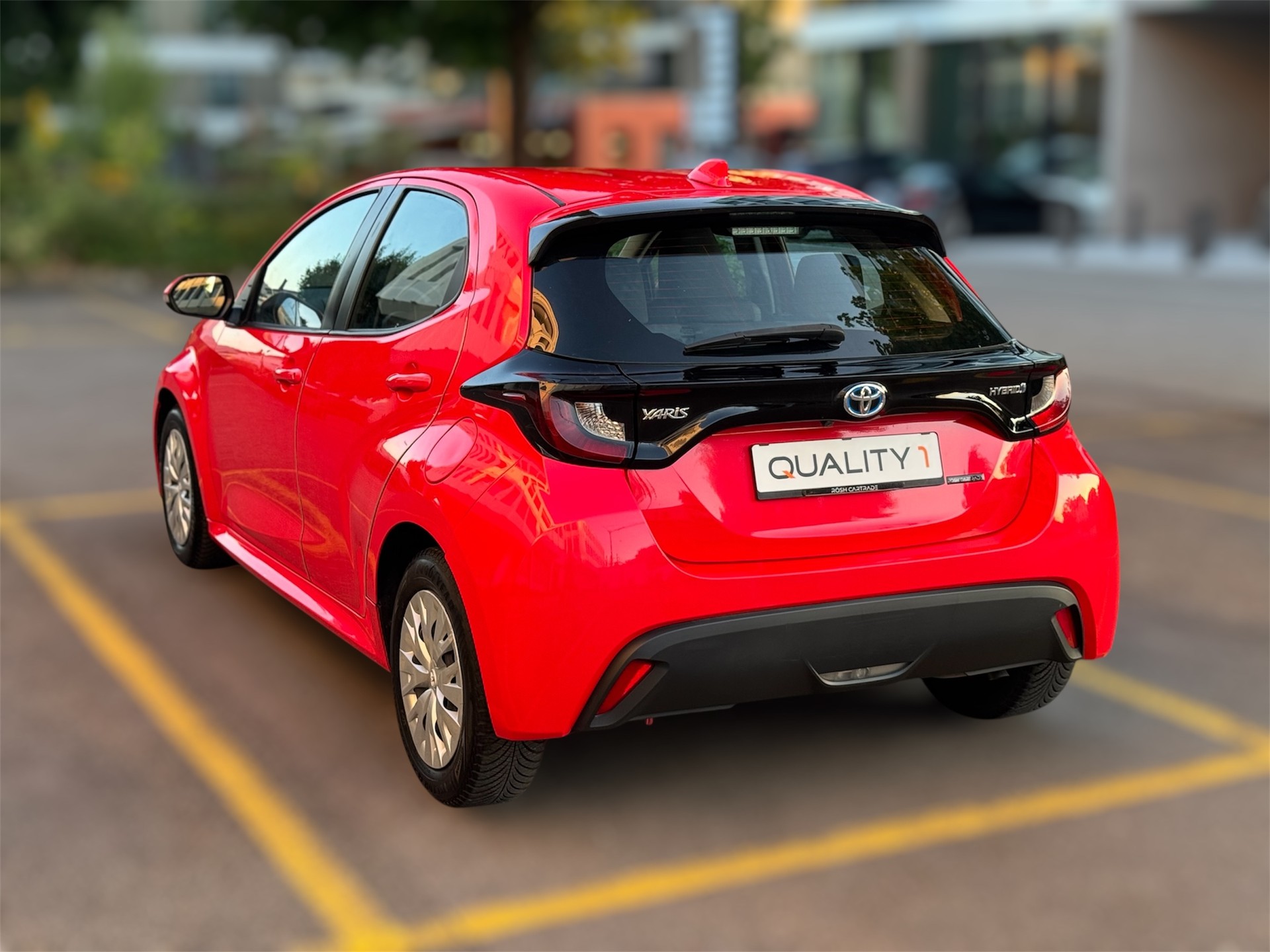 TOYOTA Yaris 1.5 Comfort e-CVT-image-6
