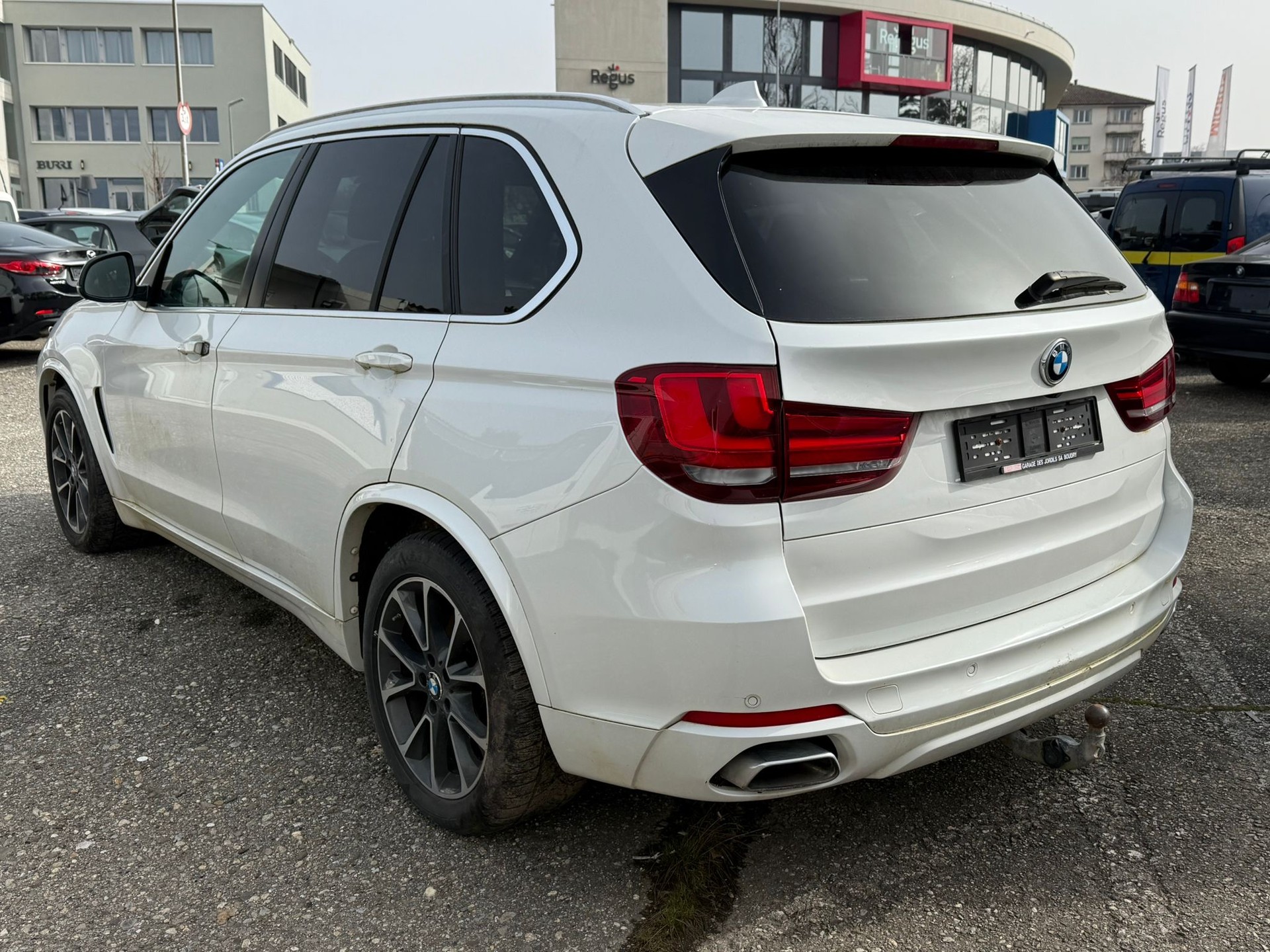 BMW X5 xDrive 50i Steptronic-image-4