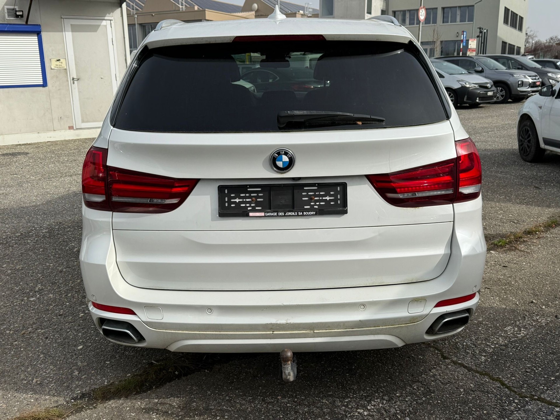 BMW X5 xDrive 50i Steptronic-image-8