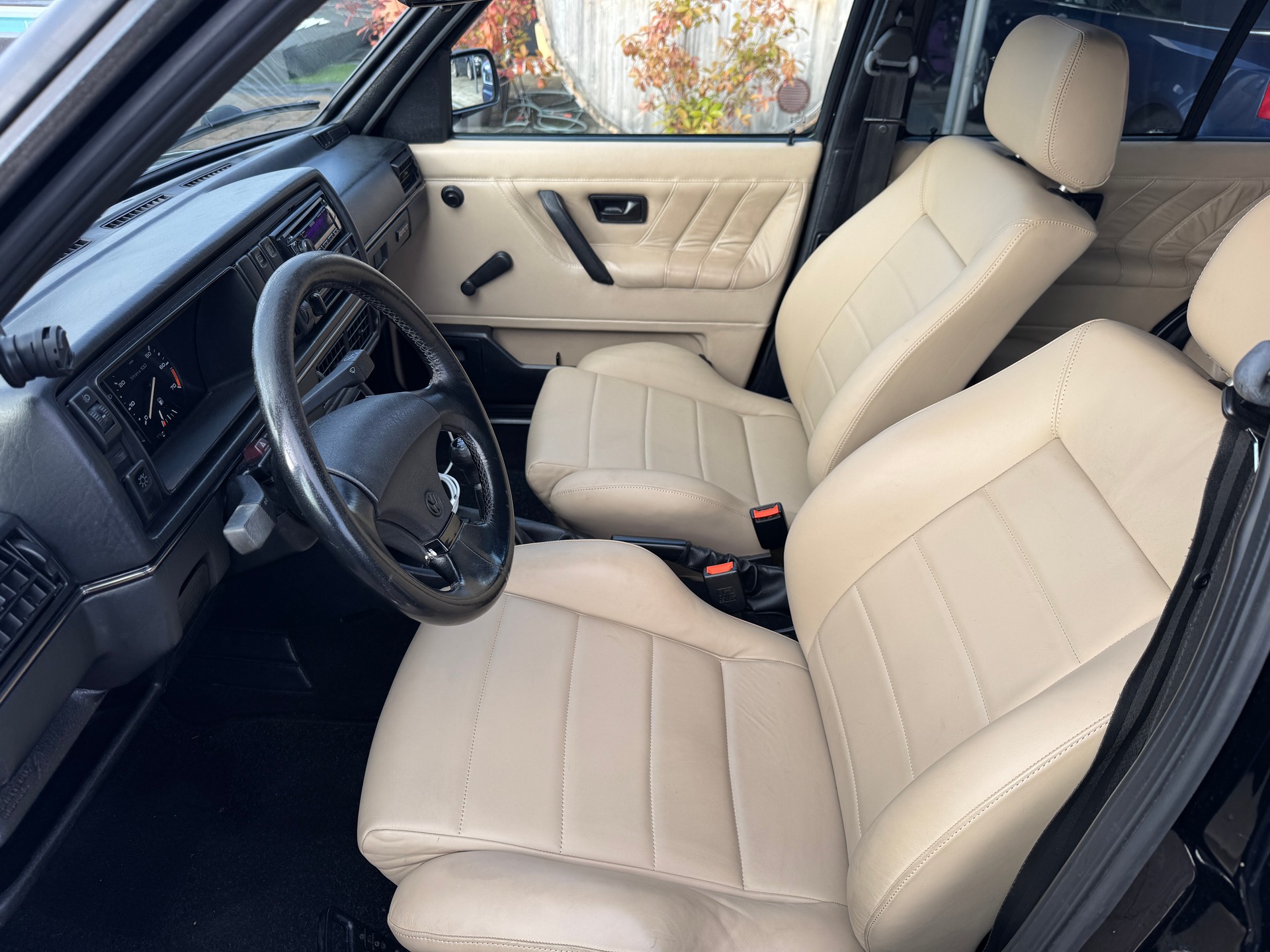 VW Golf 1800 Country Chrom-image-11