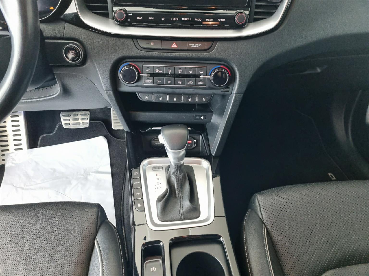 KIA Ceed Sportswagon 1.6 GDi Plug-in Hybrid Style DCT-image-9