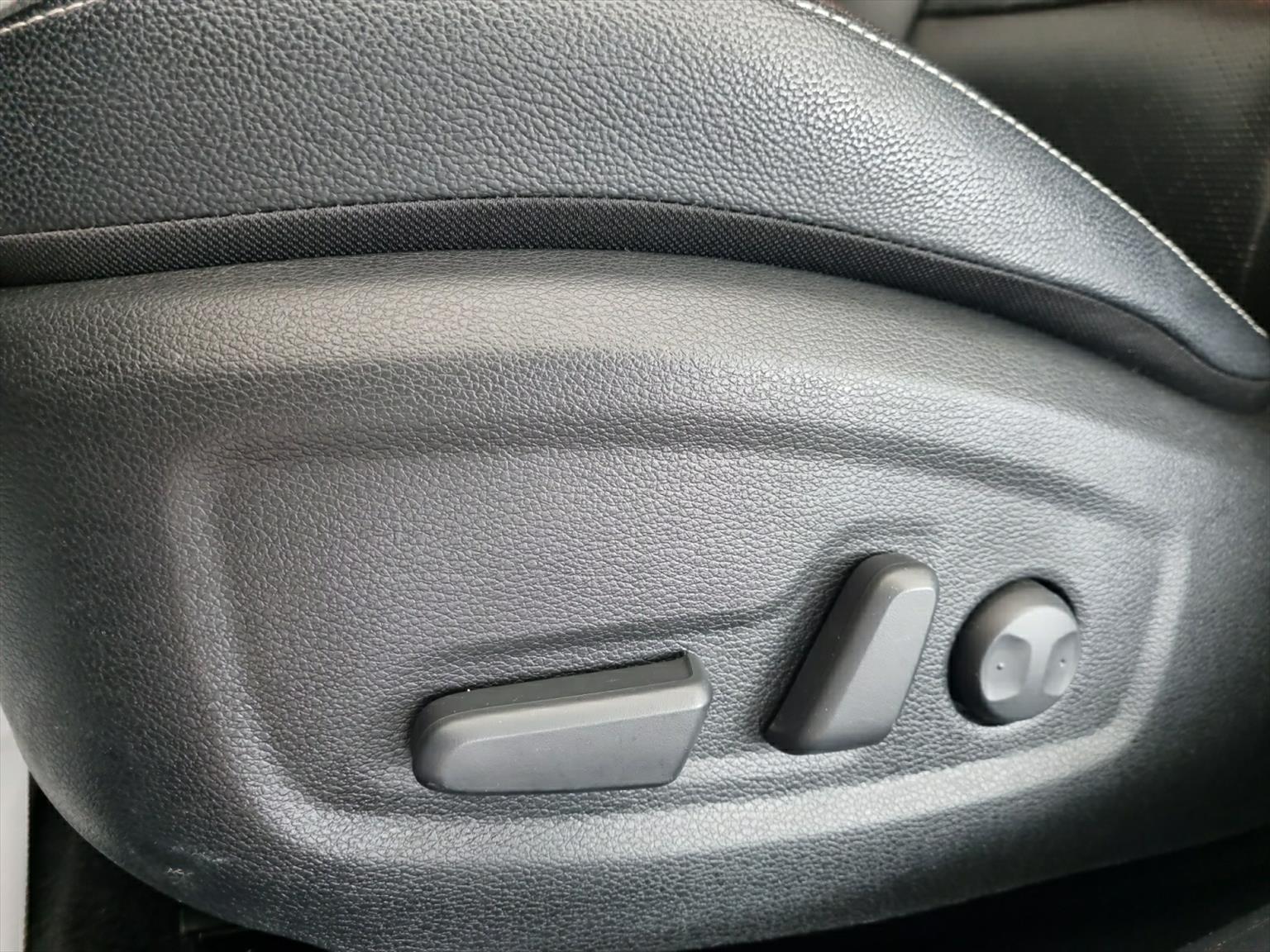 KIA Ceed Sportswagon 1.6 GDi Plug-in Hybrid Style DCT-image-11