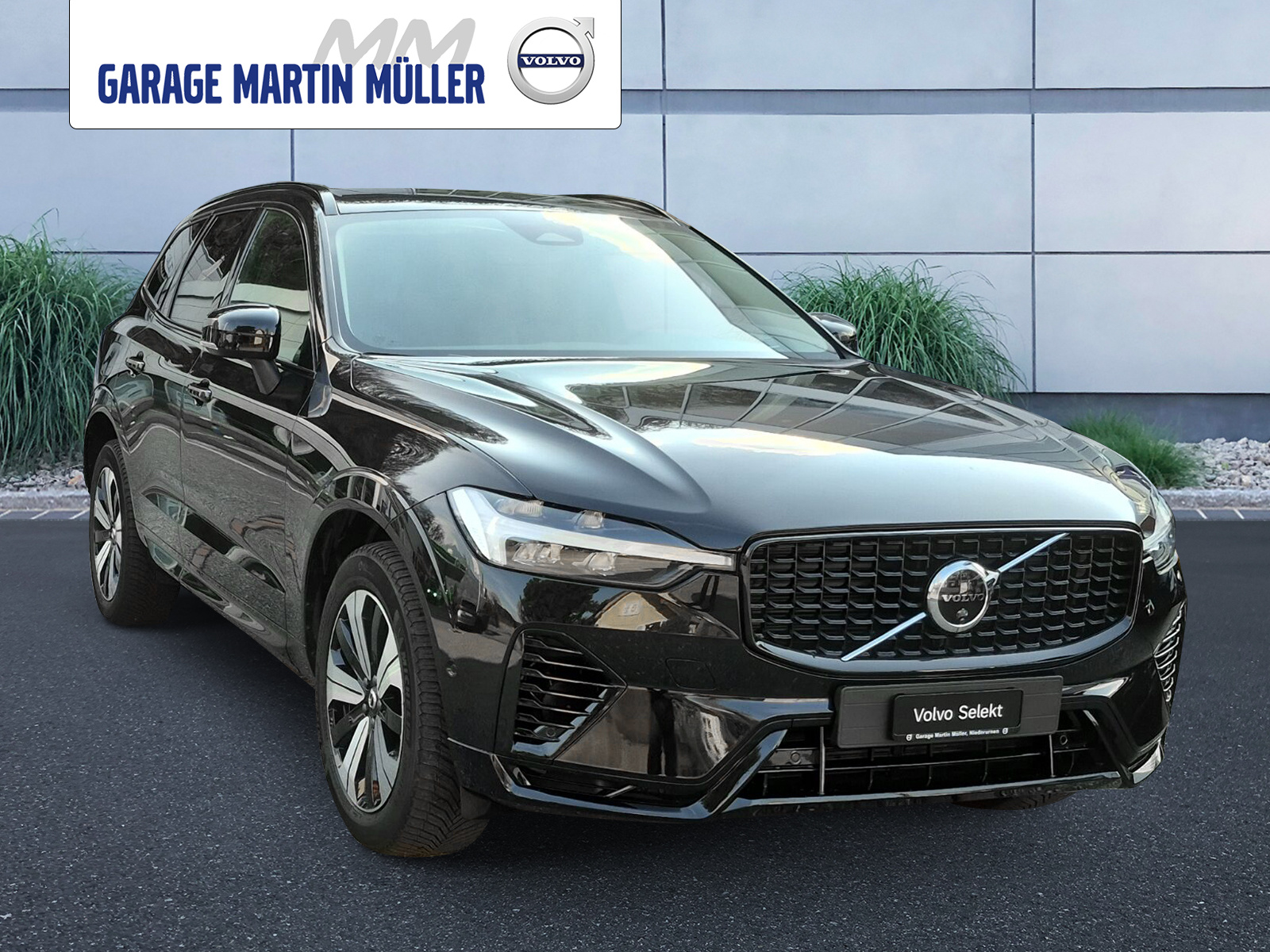 VOLVO XC60 2.0 T6 TE Plus Dark eAWD-image-6