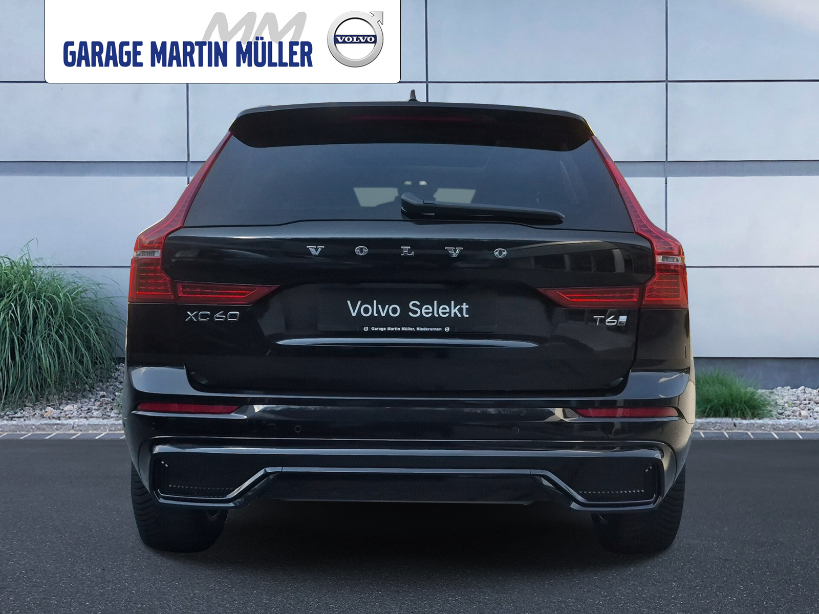 VOLVO XC60 2.0 T6 TE Plus Dark eAWD-image-3